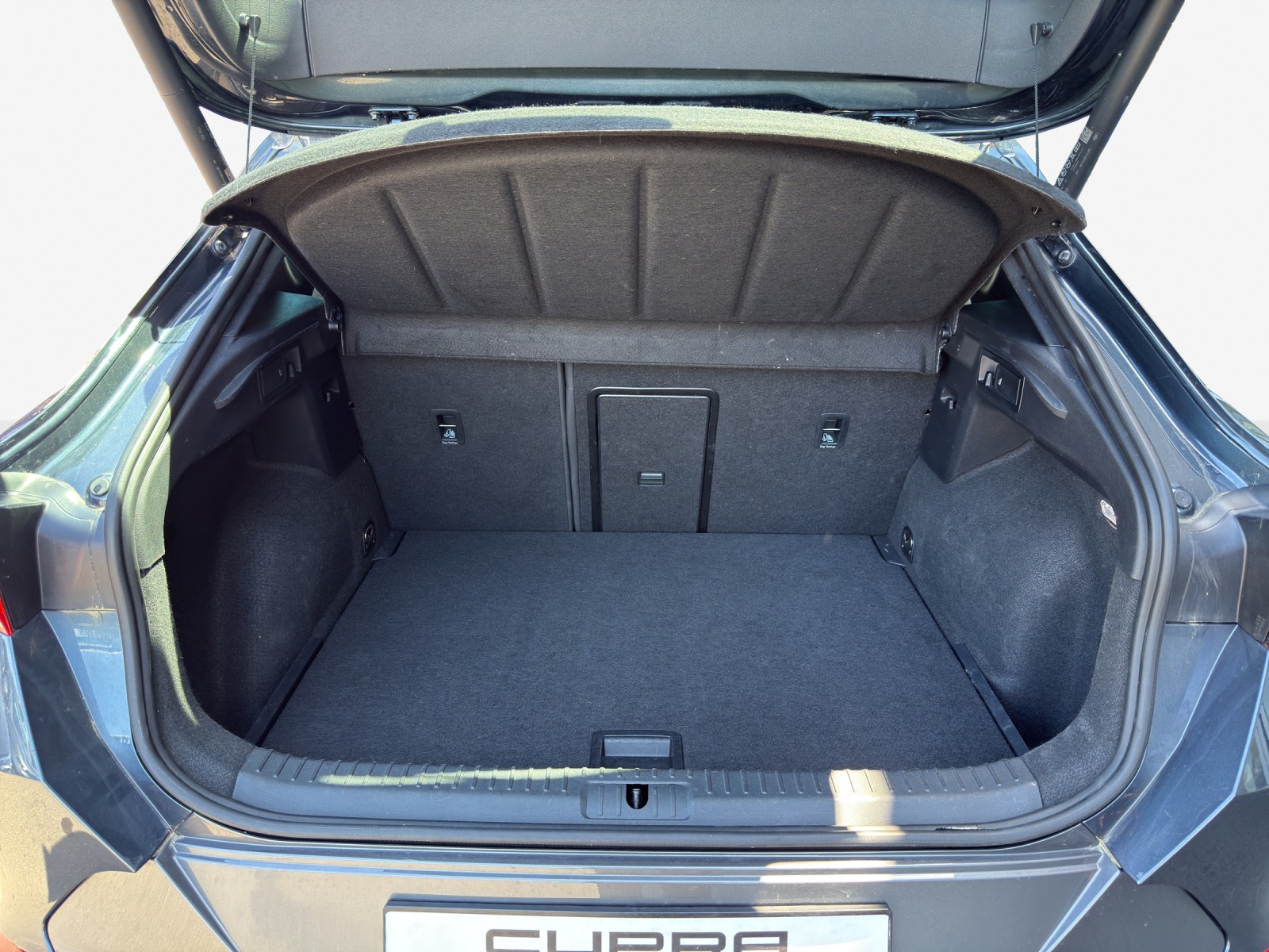 CUPRA Formentor 2.0TSI 4Drive Inicio DSG-image-12