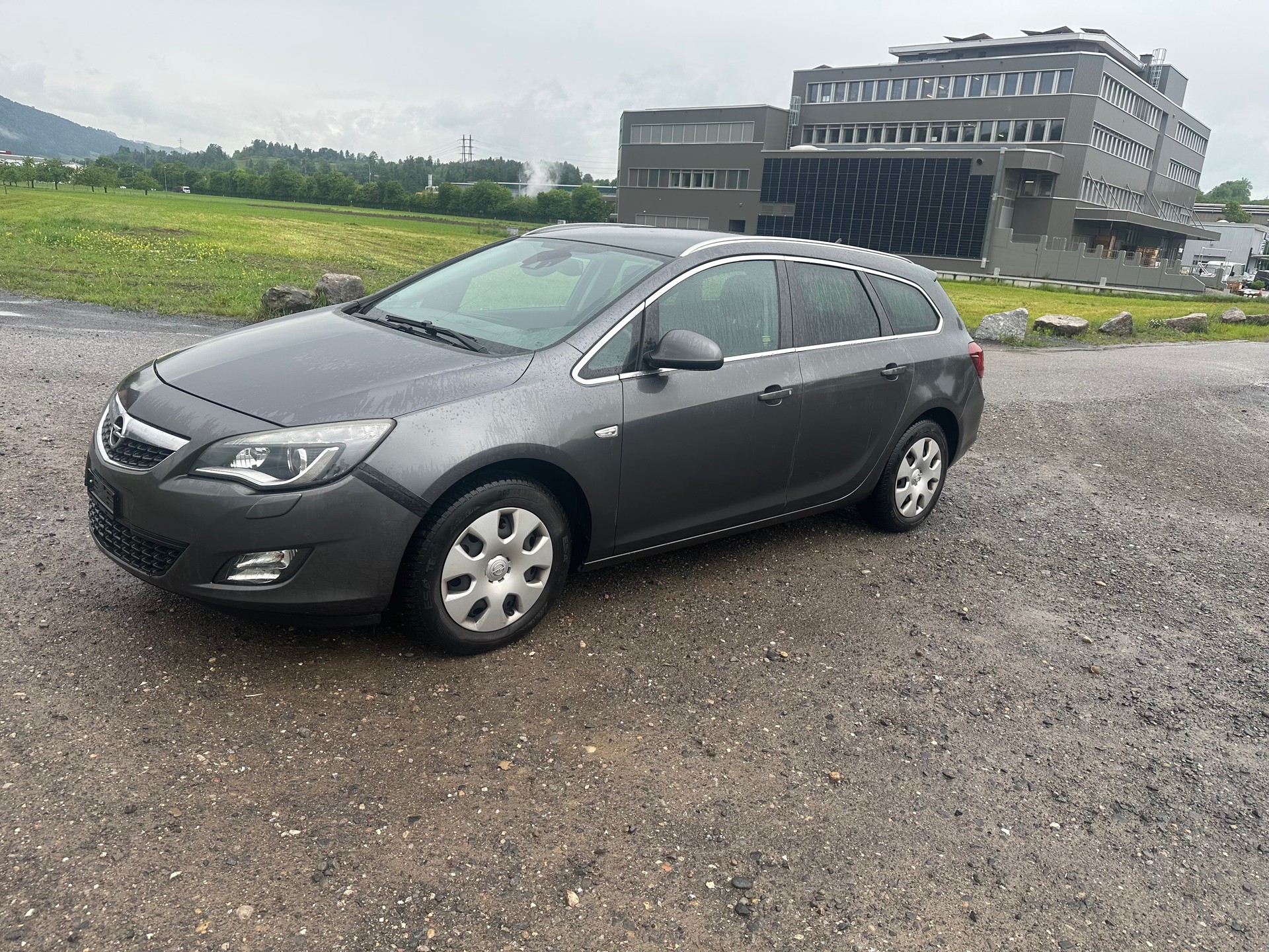 OPEL Astra SportsTourer 2.0 CDTi Enjoy-image-13