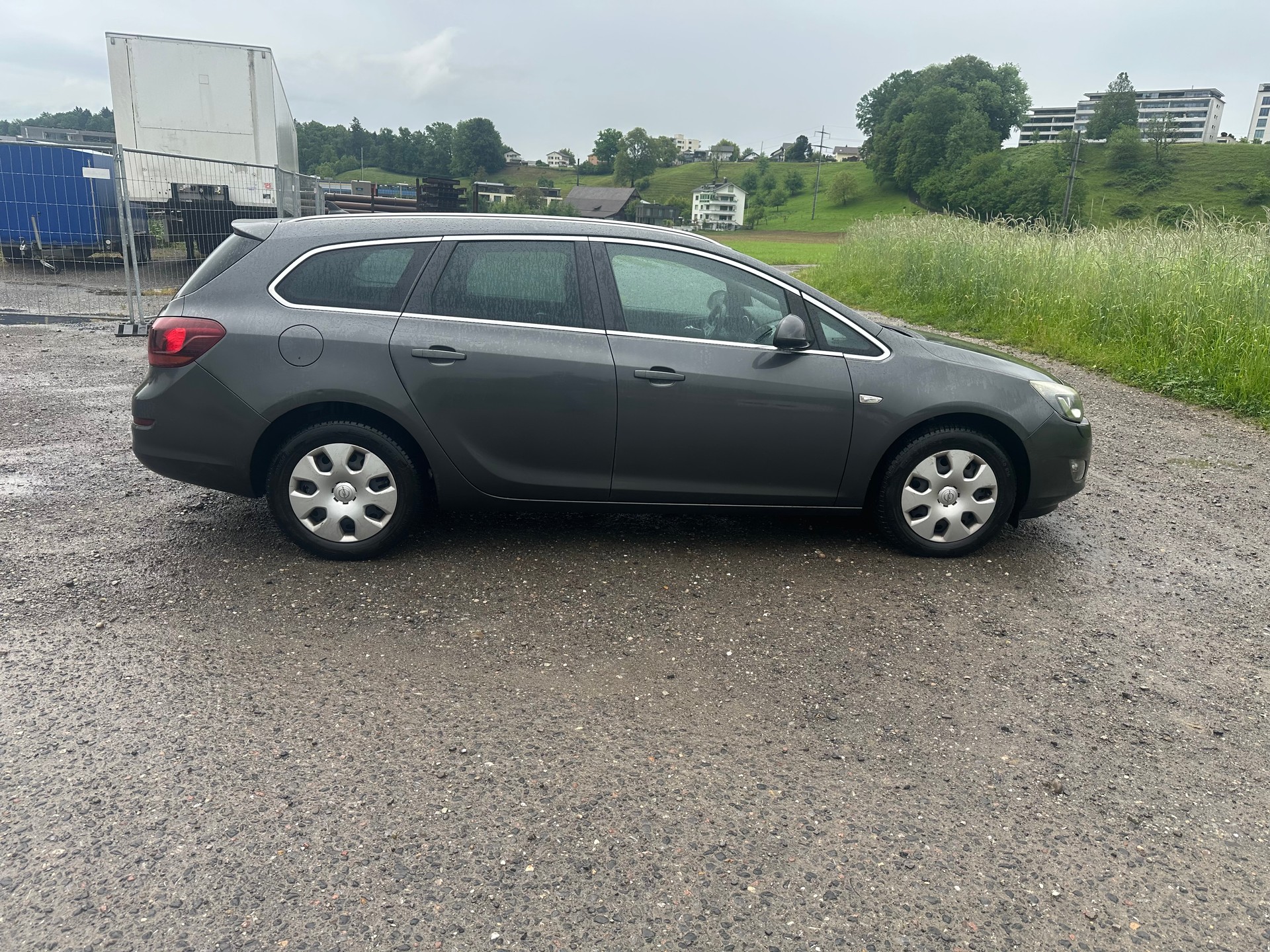 OPEL Astra SportsTourer 2.0 CDTi Enjoy-image-4