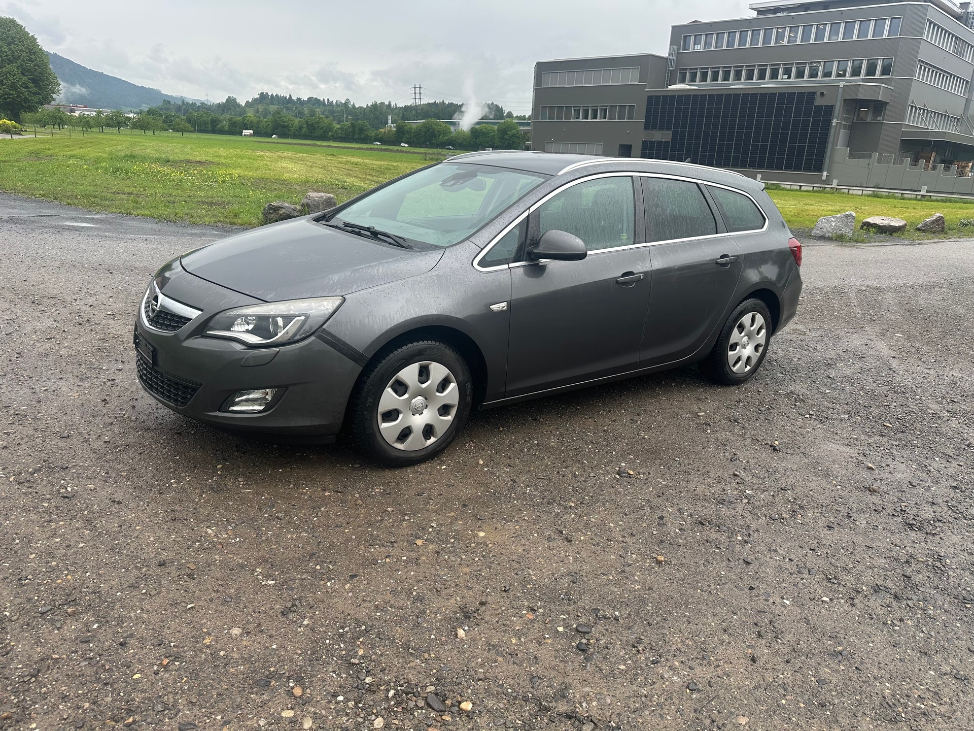 OPEL Astra SportsTourer 2.0 CDTi Enjoy-image-0
