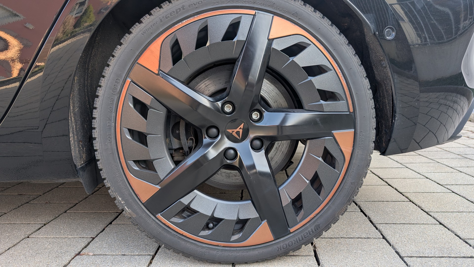 CUPRA 1.4 eHybrid DSG-image-9