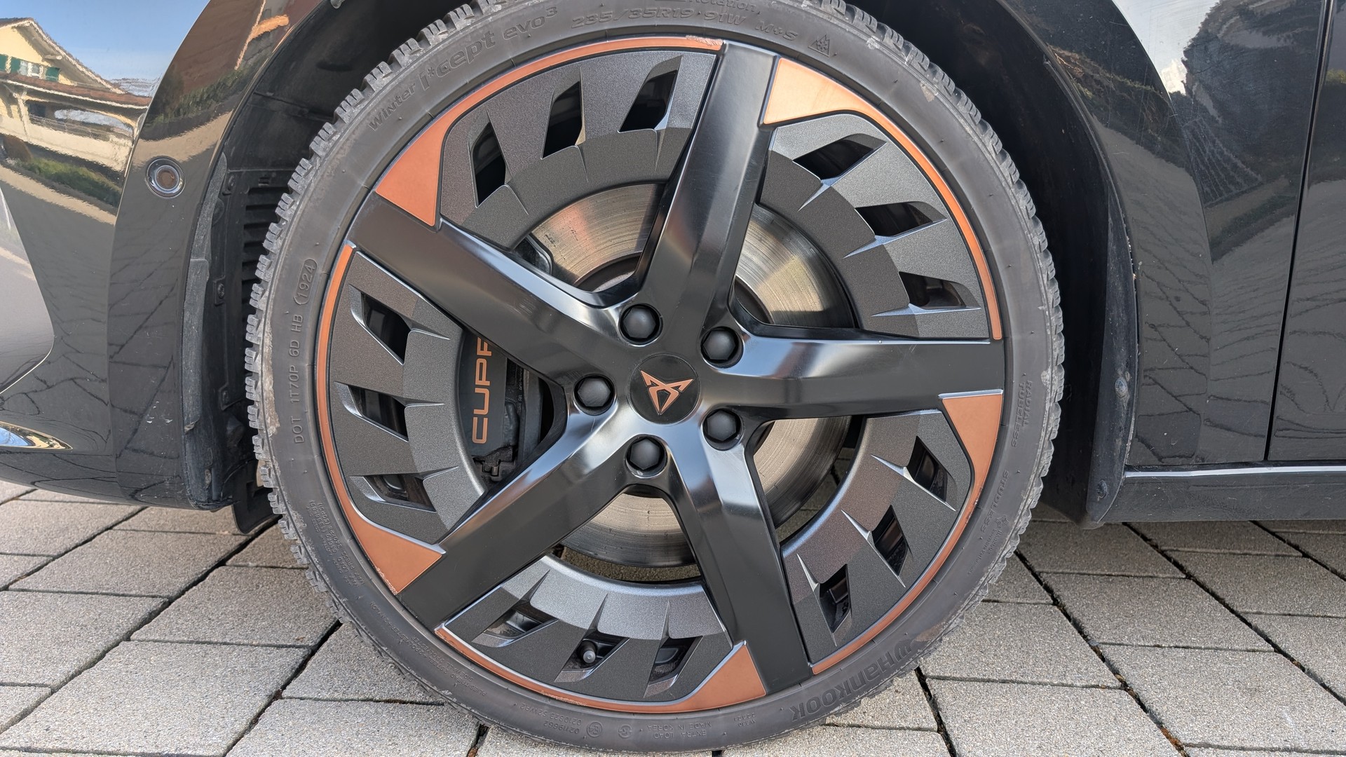 CUPRA 1.4 eHybrid DSG-image-8