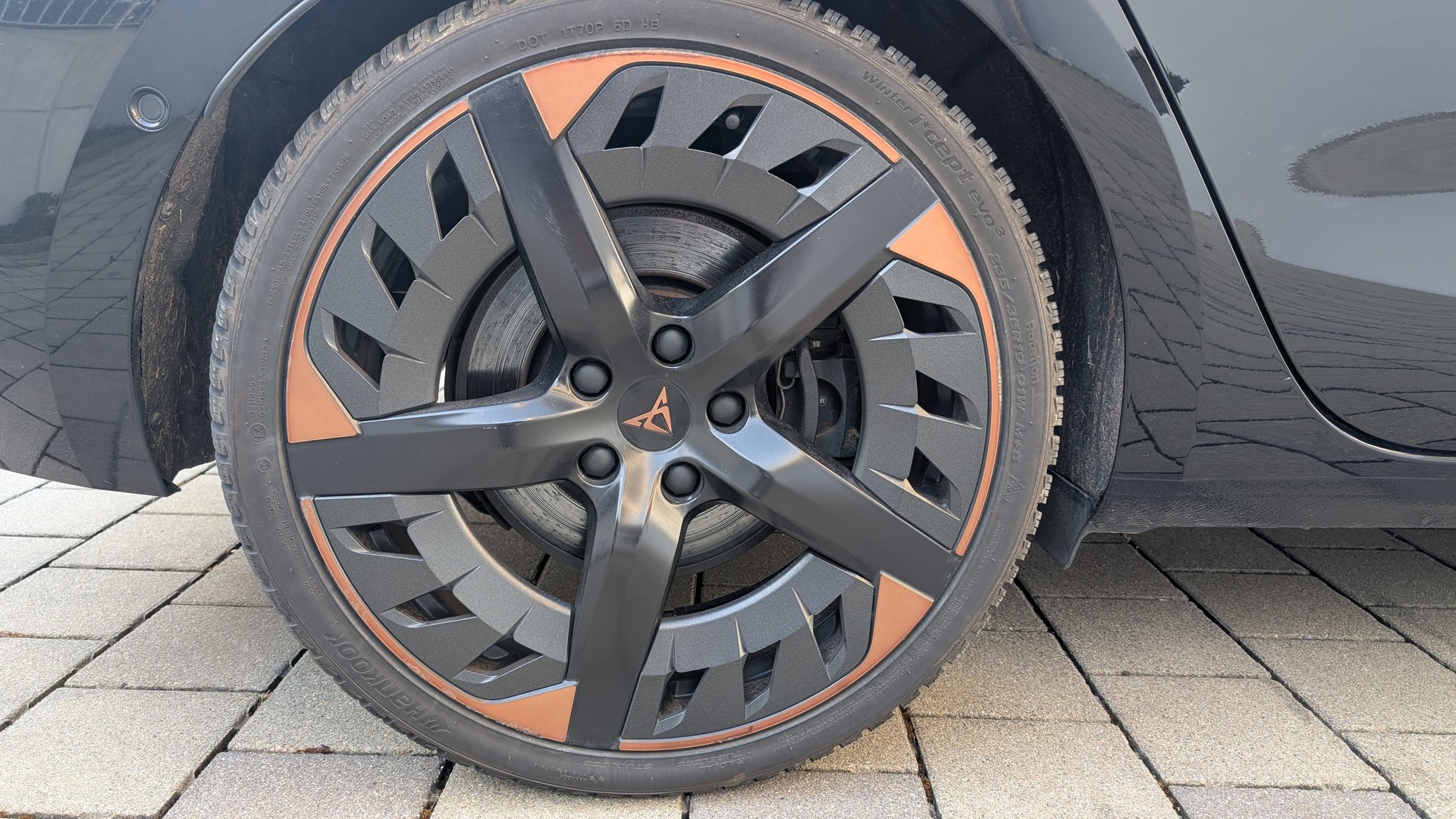 CUPRA 1.4 eHybrid DSG-image-6
