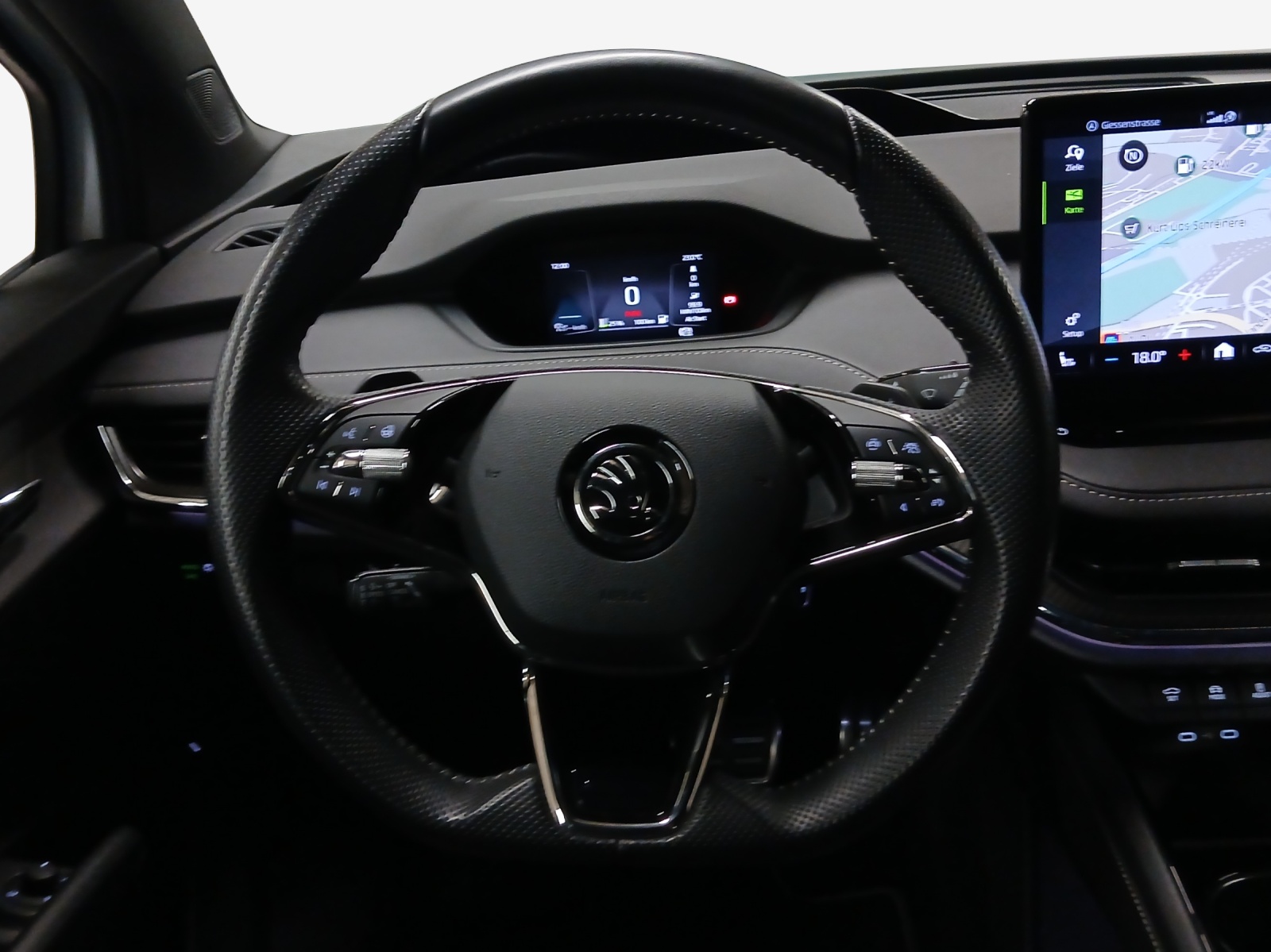 SKODA Enyaq iV 80x SportLine-image-10