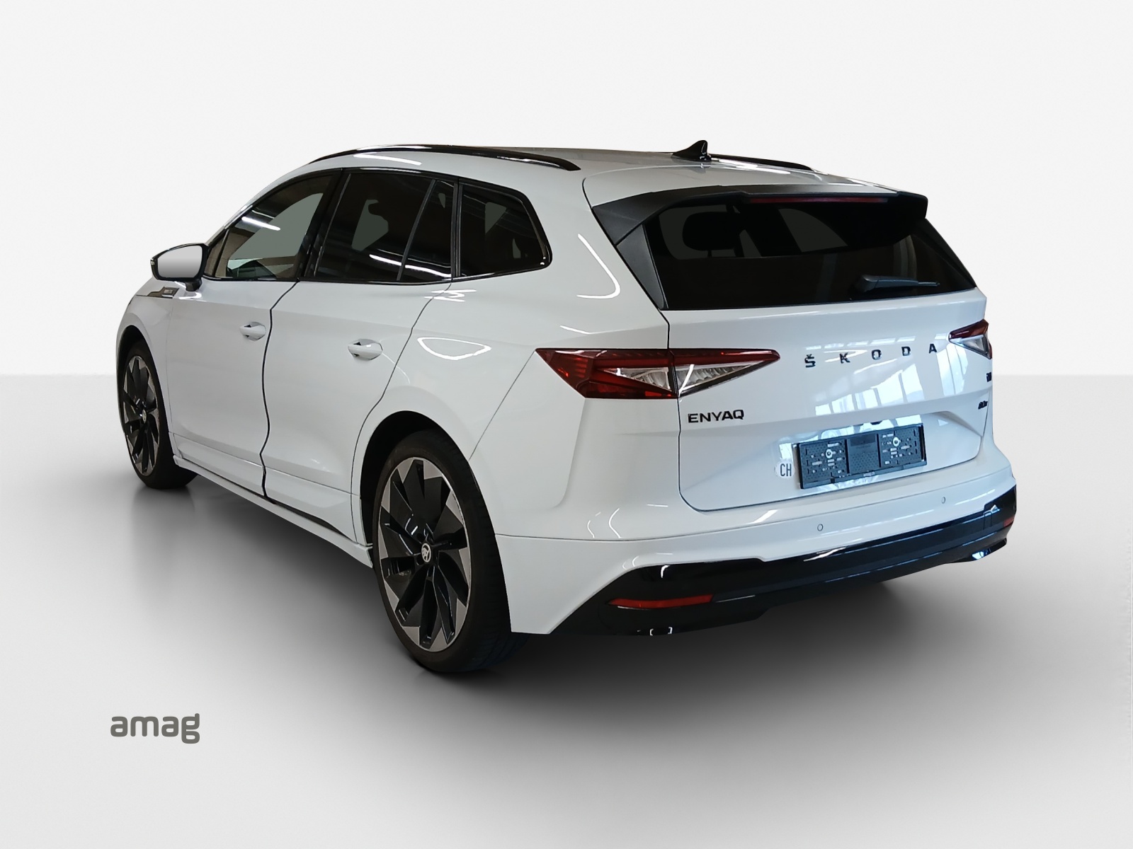 SKODA Enyaq iV 80x SportLine-image-3