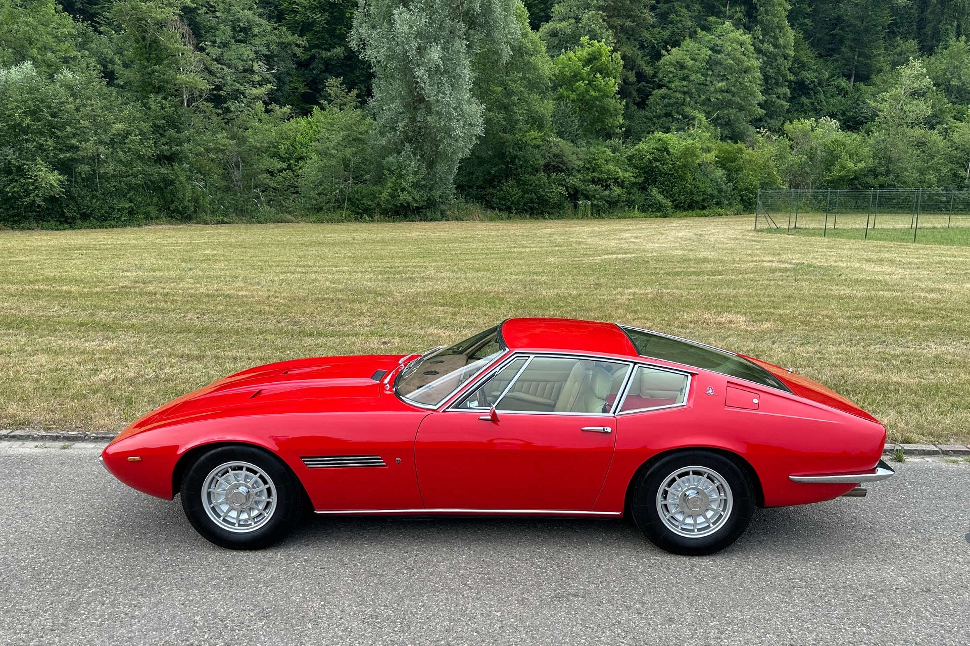 MASERATI Ghibli 4.9 SS-image-8