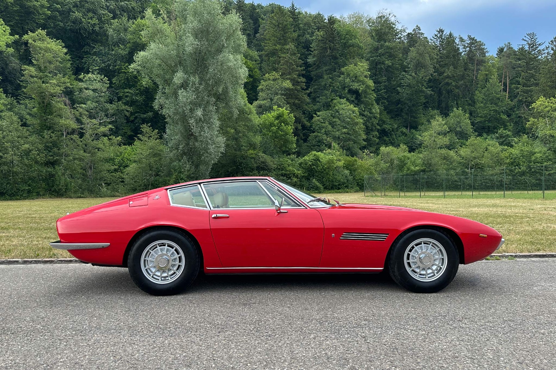 MASERATI Ghibli 4.9 SS-image-4