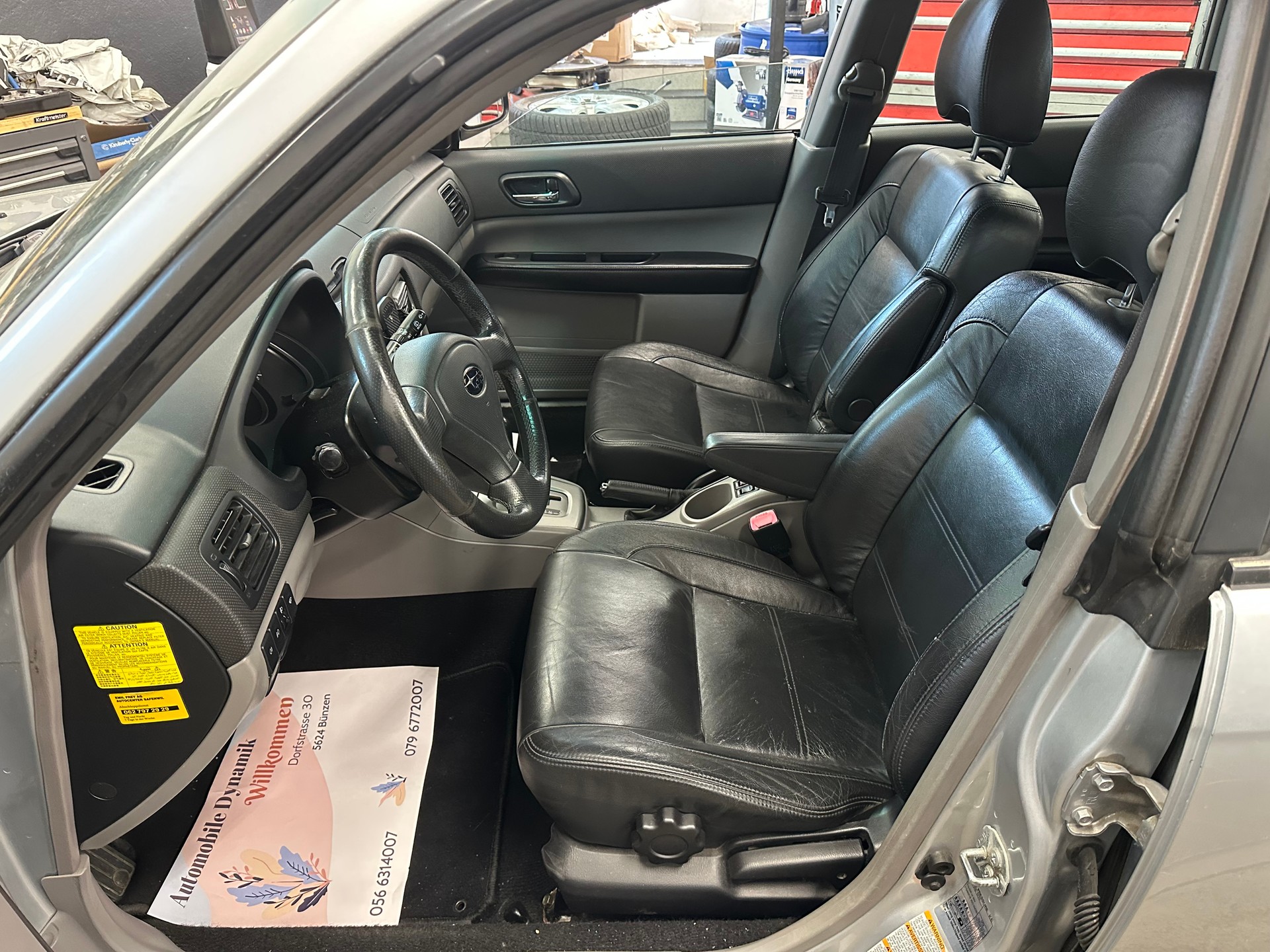 SUBARU Forester 2.0XT Club Automatic-image-8