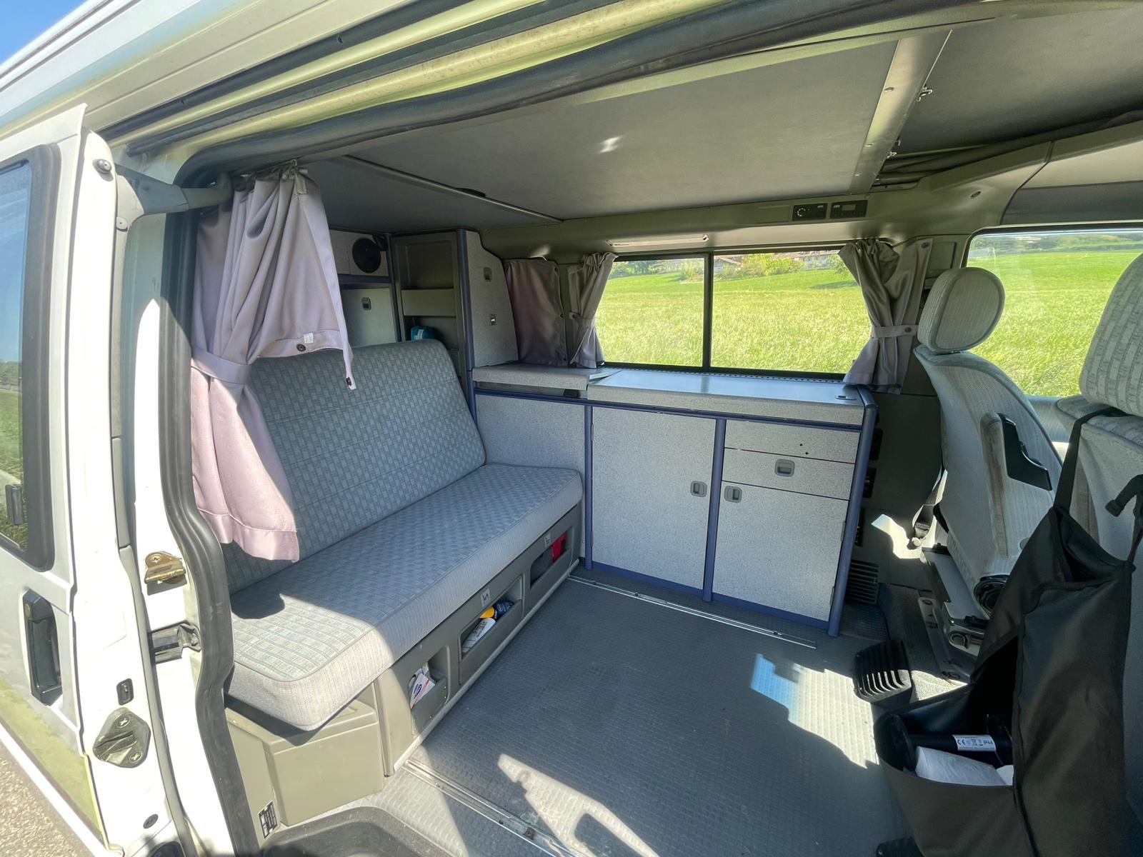 VW Van T4 aménagé Westfalia d'origine-image-3