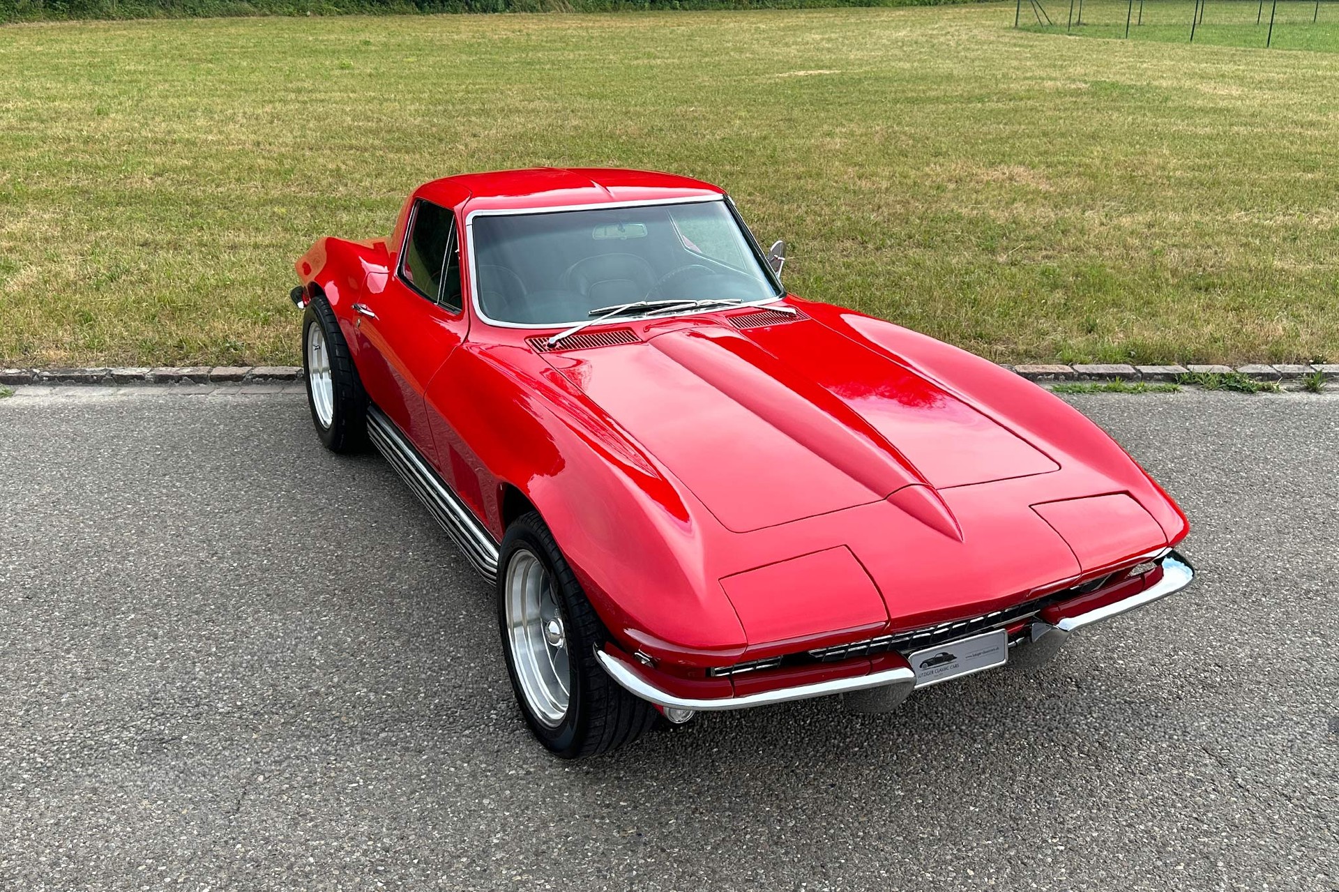 CHEVROLET Corvette C2 Sting Ray-image-8