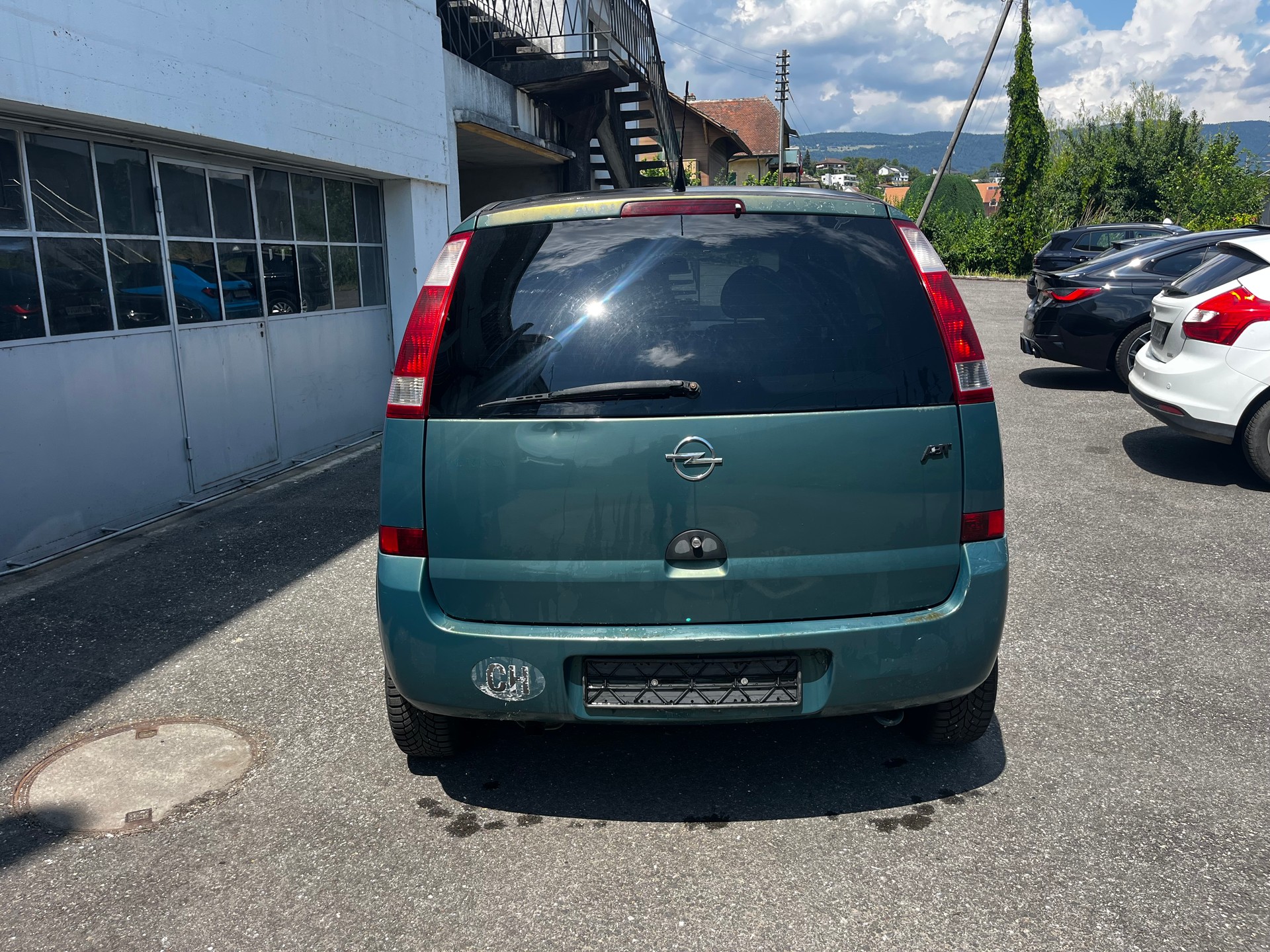 OPEL MERIVA-image-1