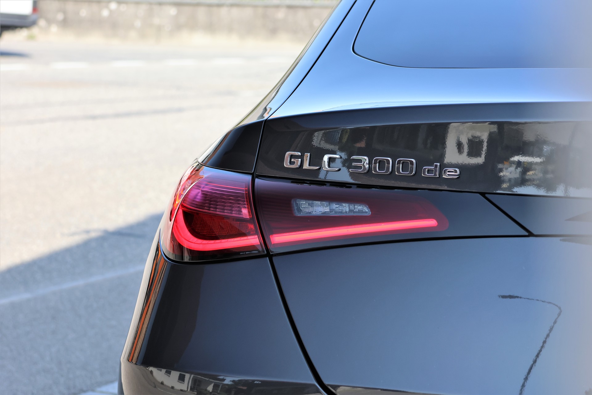MERCEDES-BENZ GLC Coupé 300 de 4Matic 9G-Tronic (CH)-image-5