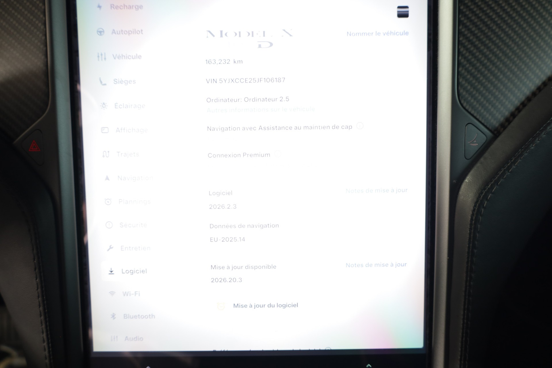 TESLA Model X 100 D-image-15