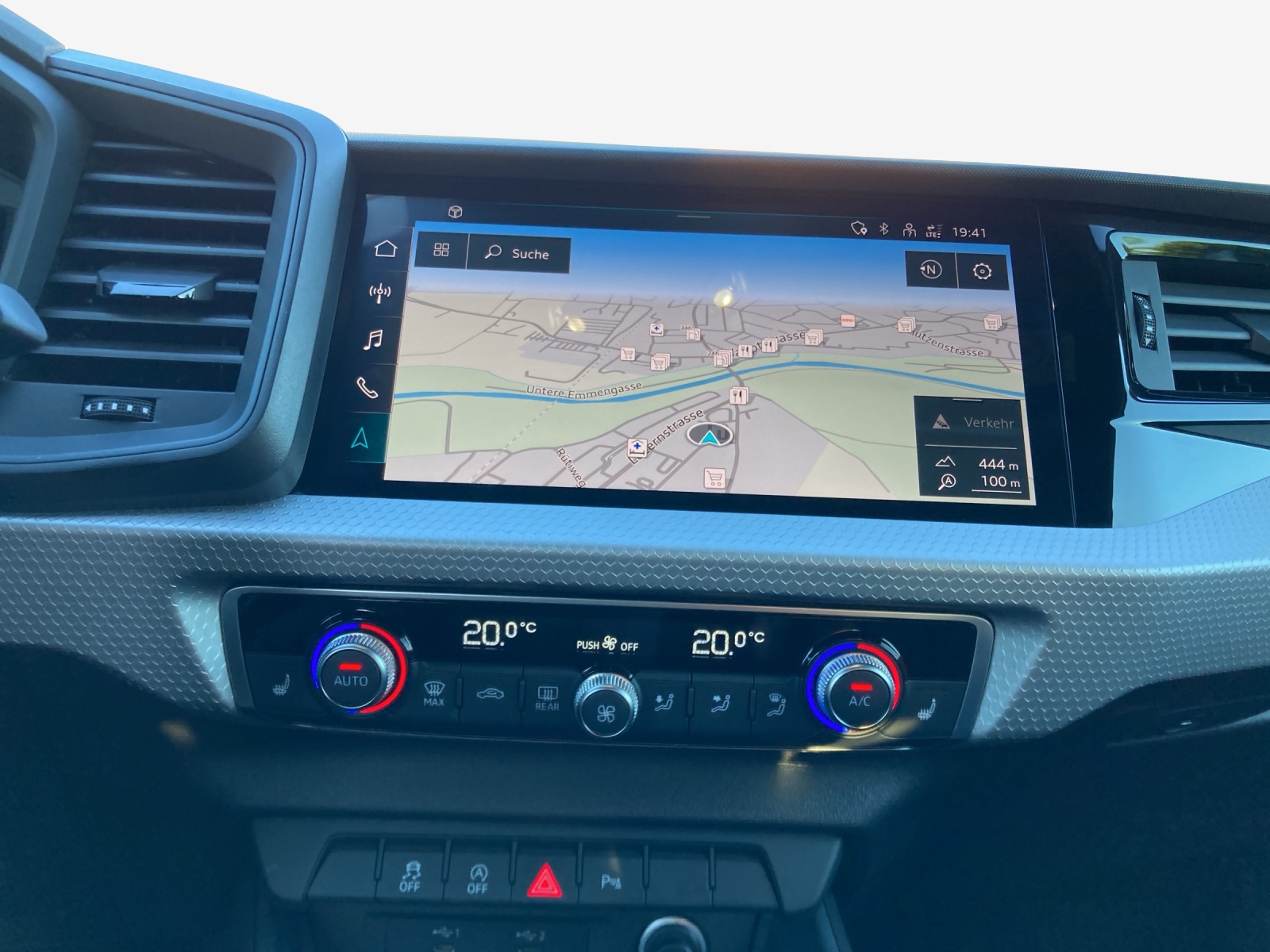 AUDI A1 allstreet 35 TFSI S-tronic-image-10