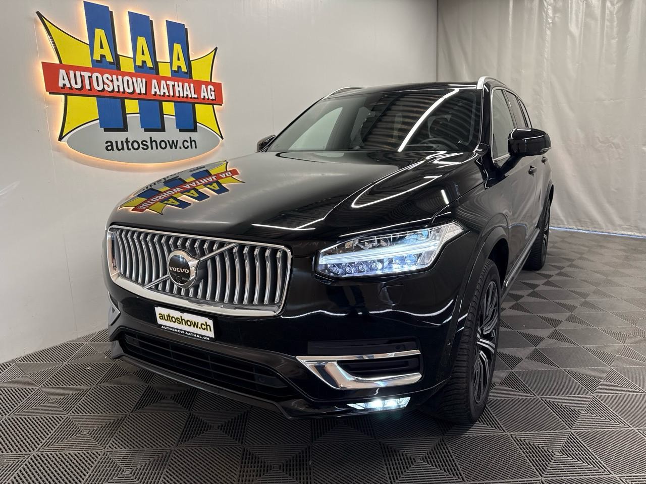 VOLVO XC90 B5 Diesel Mild Hybrid AWD Ultimate Bright Geartronic-image-16