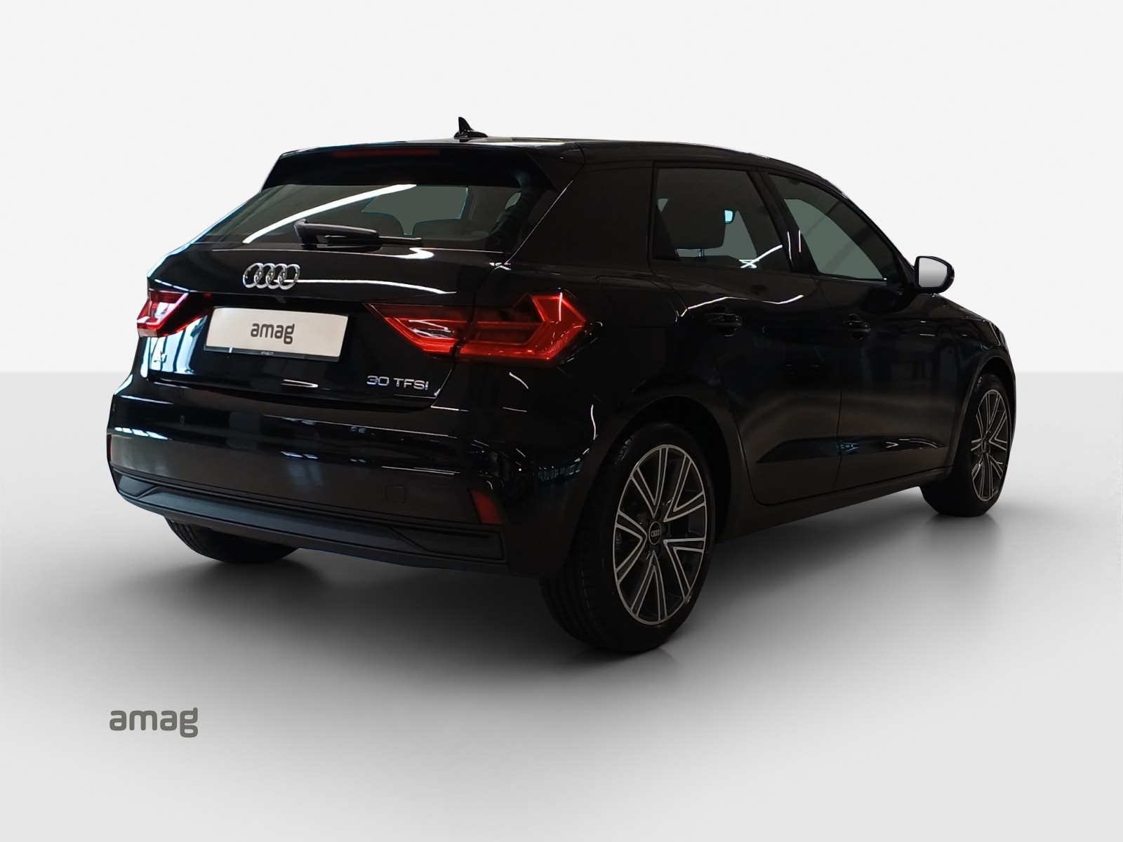 AUDI A1 Sportback 30 TFSI Attraction S-tronic-image-4