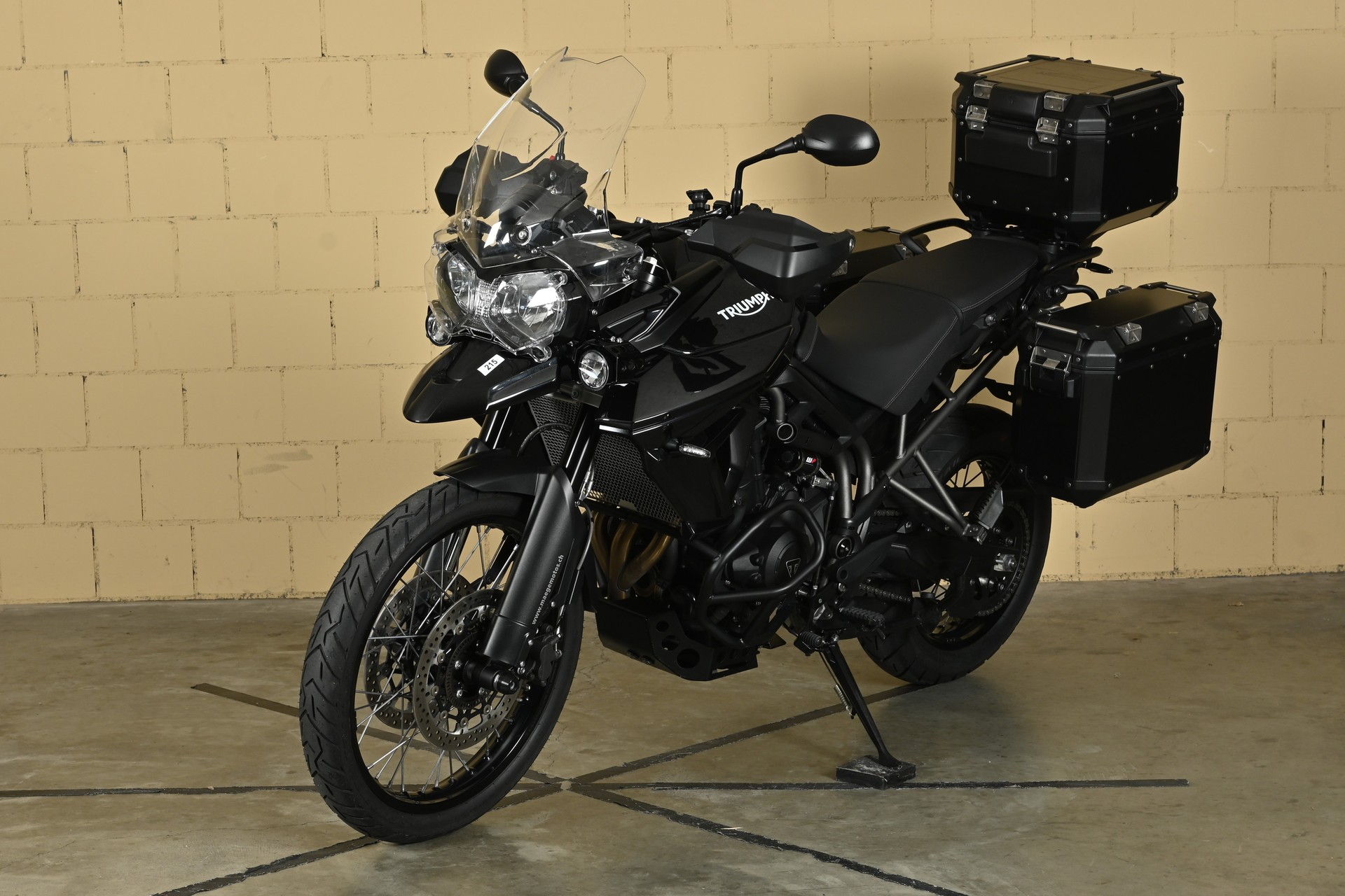 TRIUMPH Tiger 800 XCx ABS-showroom-element-2