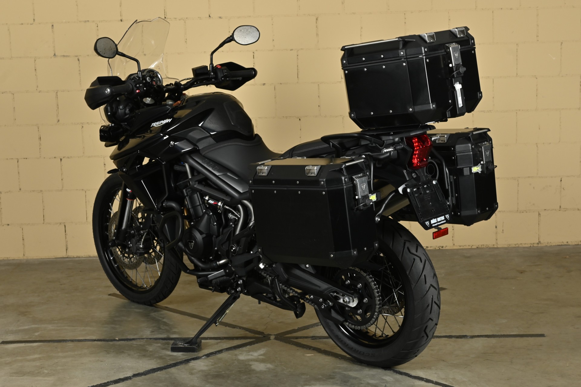 TRIUMPH Tiger 800 XCx ABS-image-4