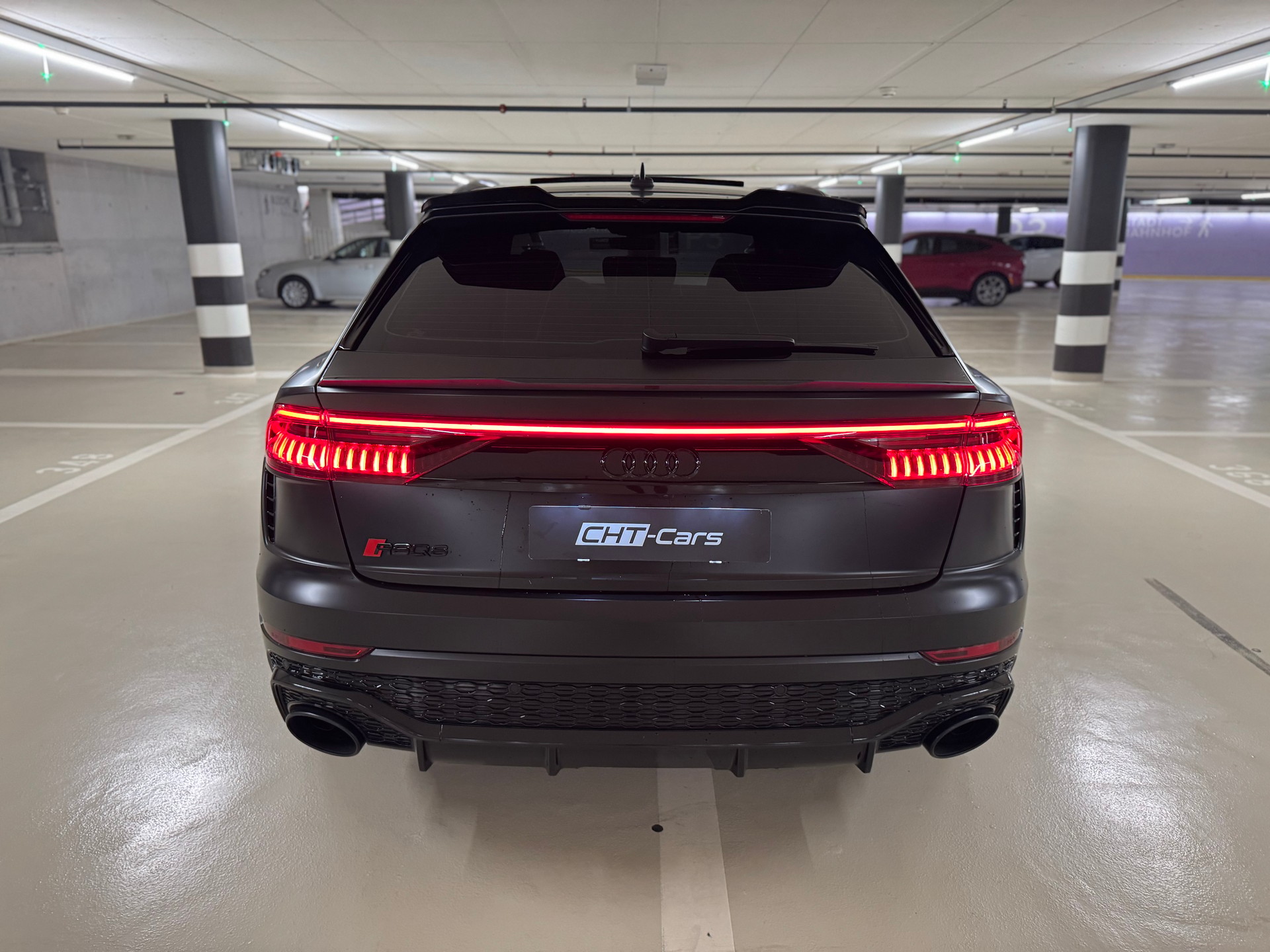 AUDI RSQ8 quattro tiptronic-image-3