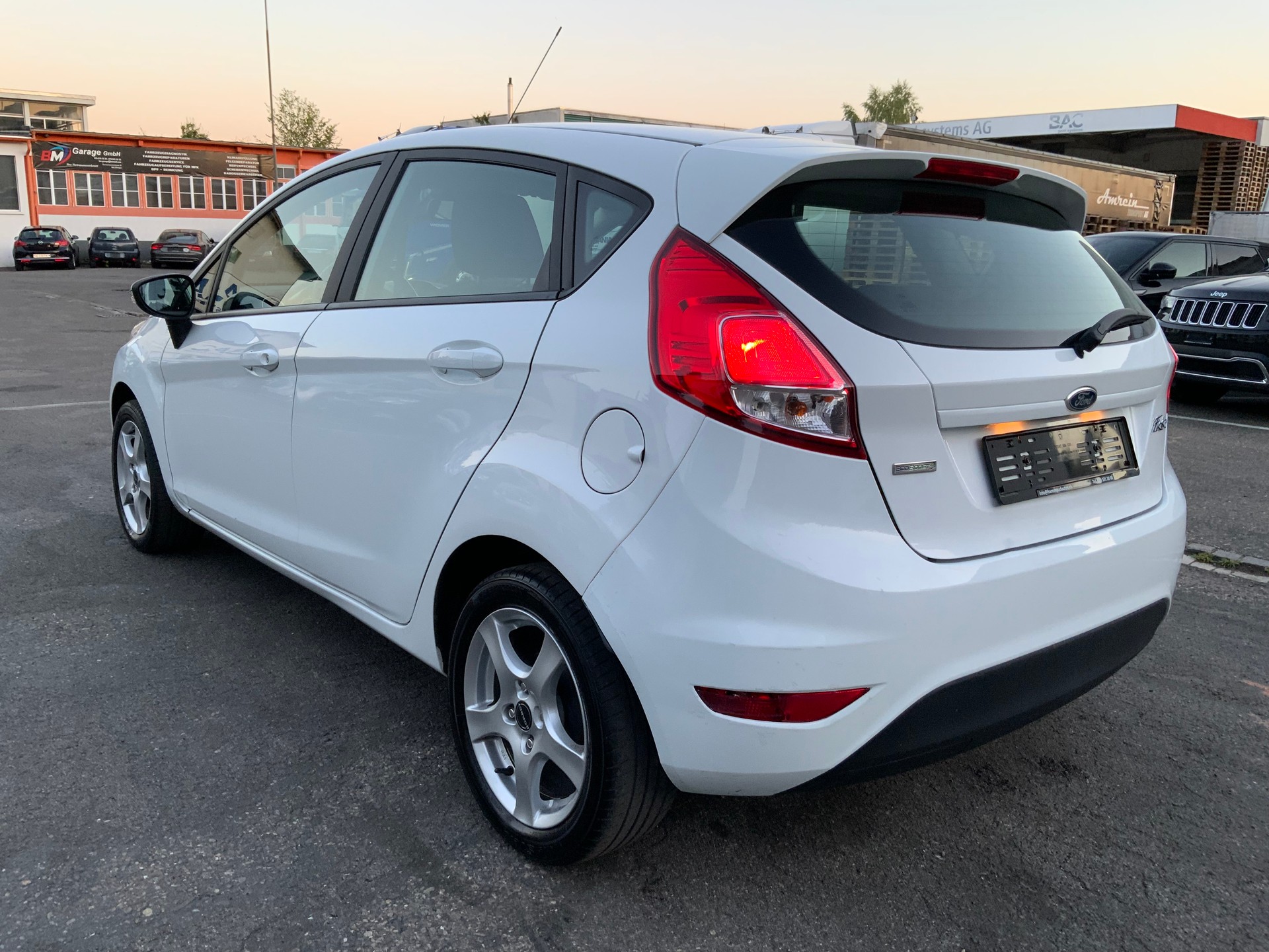 FORD Fiesta 1.0 SCTi Titanium-image-3