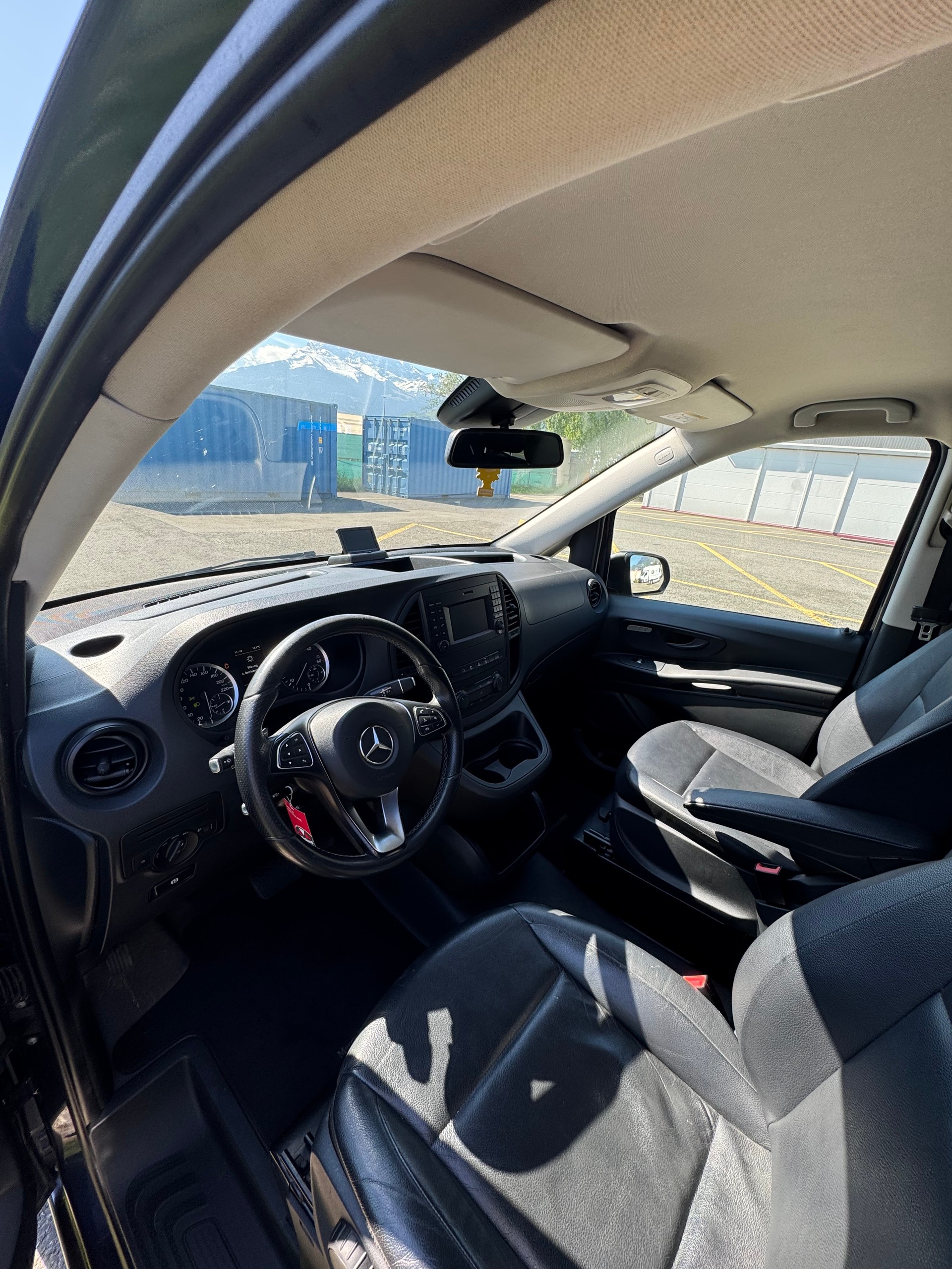 MERCEDES-BENZ Vito 119 BlueTEC Tourer Pro EL 7G-Tronic-image-8