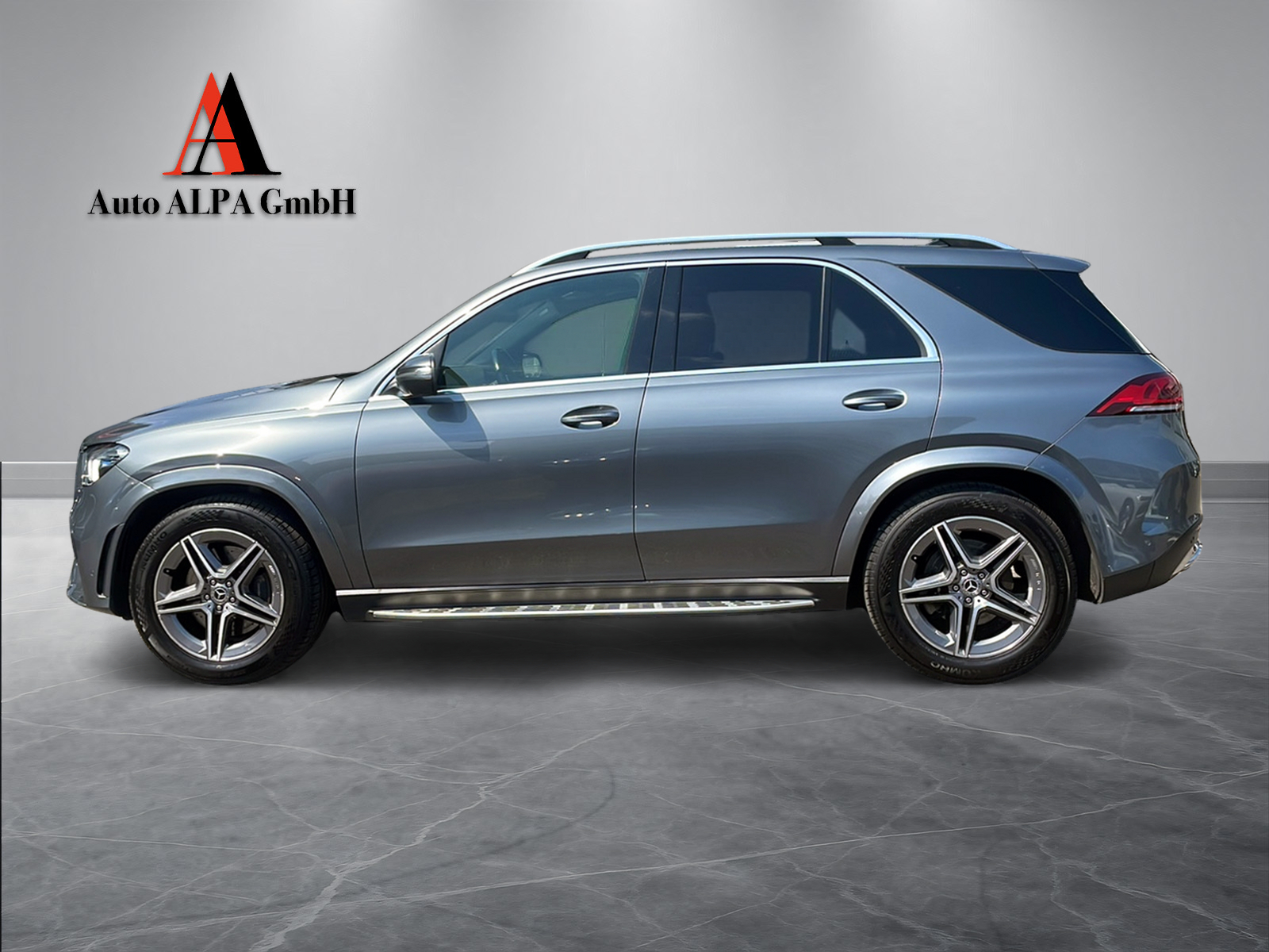 MERCEDES-BENZ GLE 300 d 4Matic AMG Line 9G-Tronic-showroom-element-1