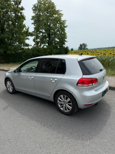 VW Golf 1.4 TSI Team DSG-image-3