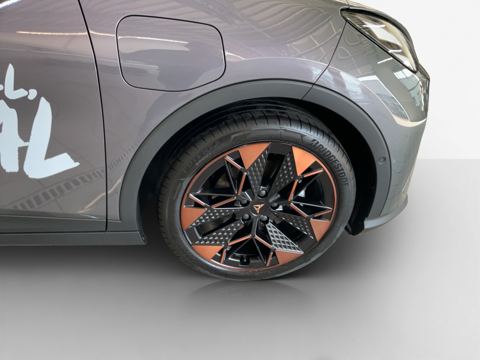 CUPRA Raval 52 kWh Dynamic+ Launch Edition-image-14