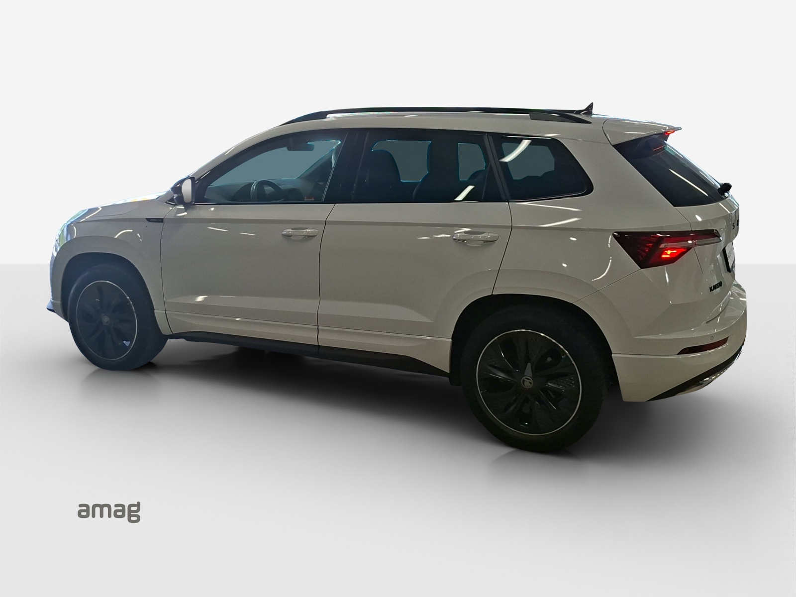 SKODA Karoq 2.0 TSI SportLine 4x4 DSG-image-2