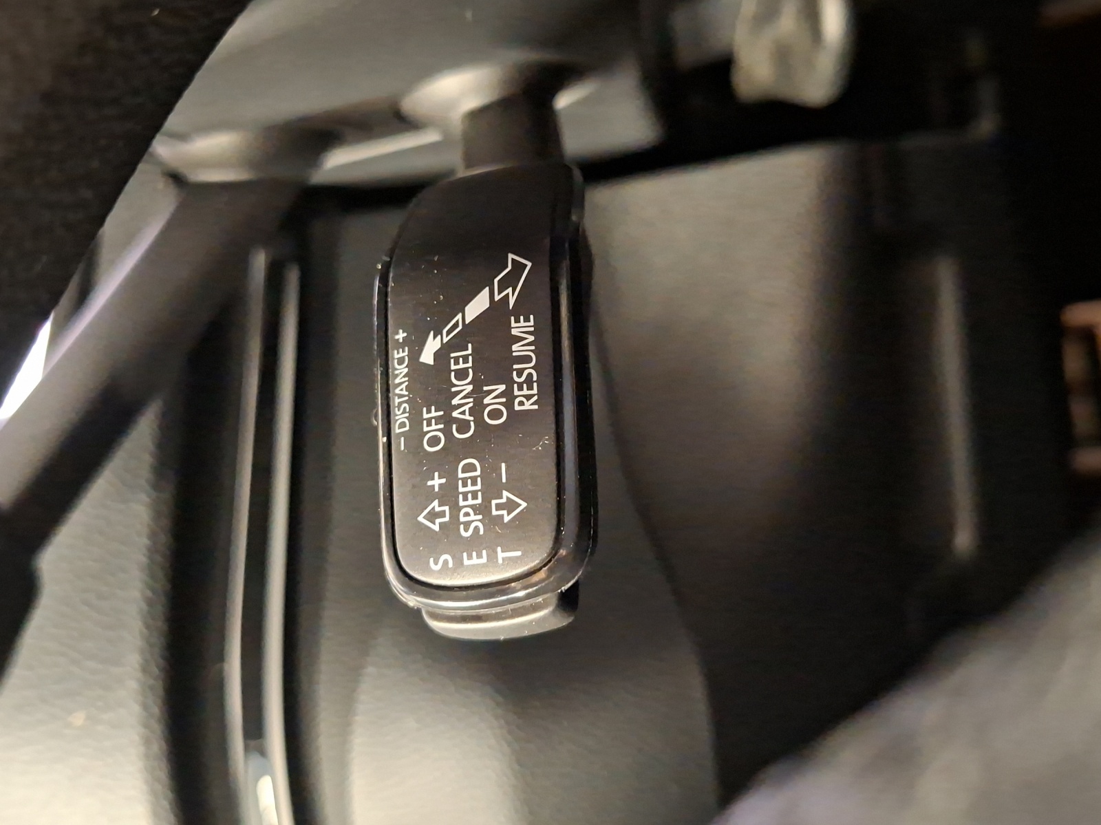 SKODA Karoq 2.0 TSI SportLine 4x4 DSG-image-15