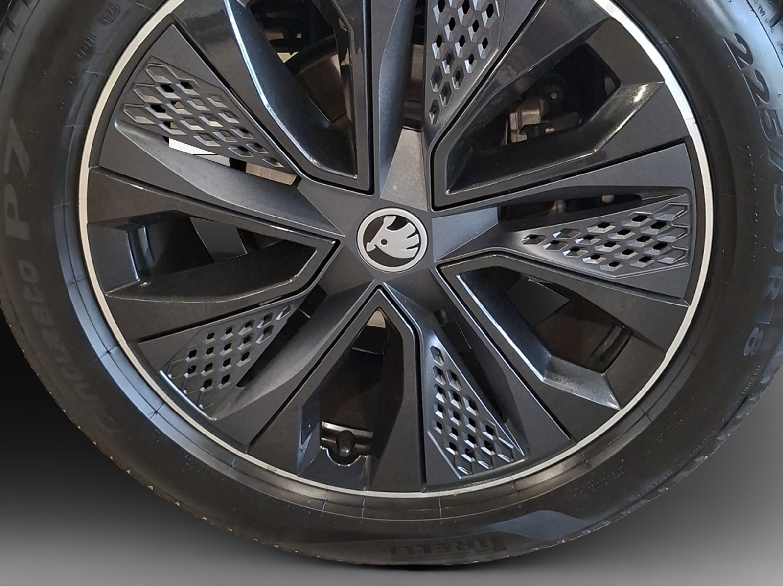 SKODA Karoq 2.0 TSI SportLine 4x4 DSG-image-13