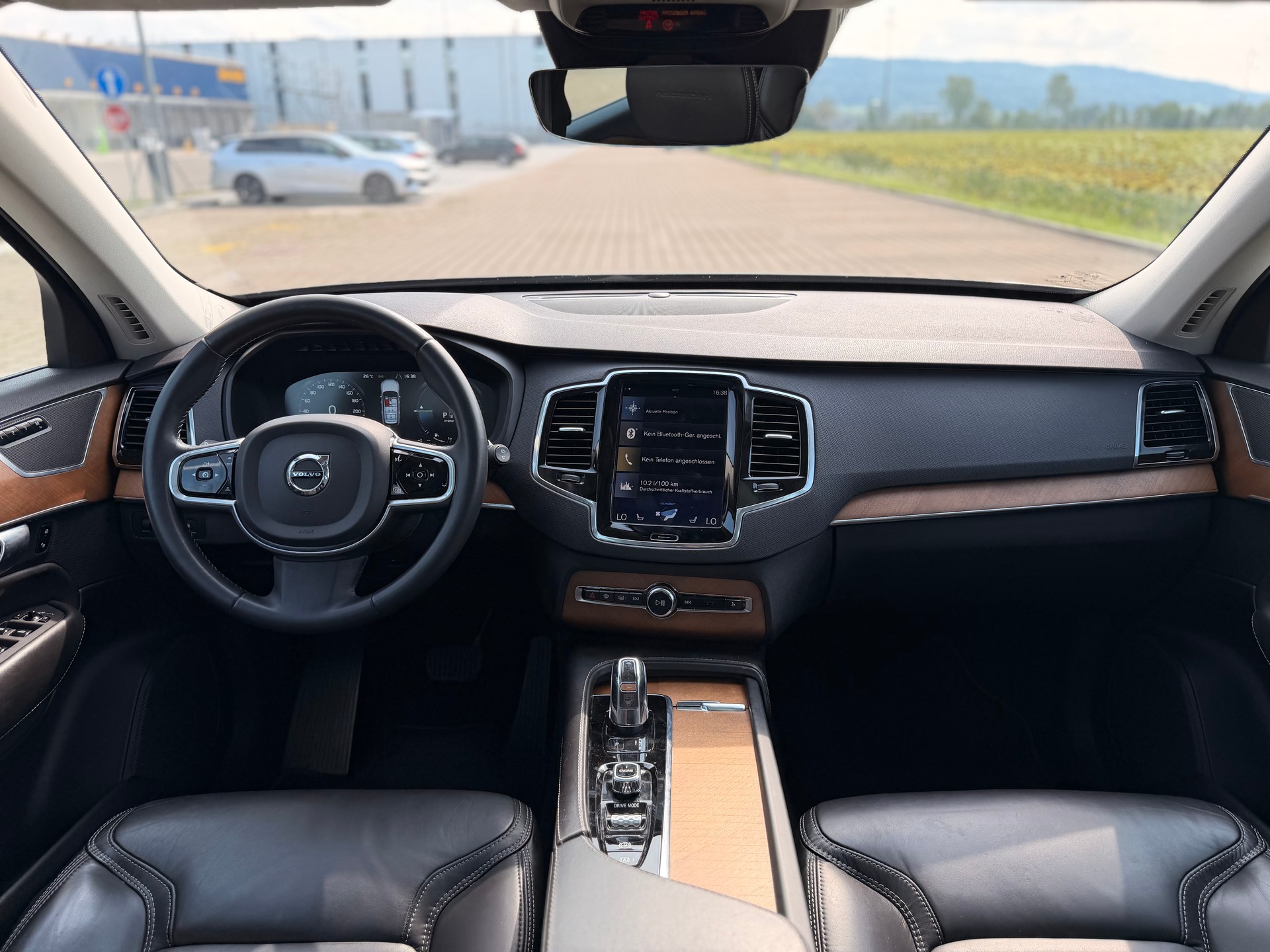 VOLVO XC90 T8 AWD Inscription Geartronic-image-13