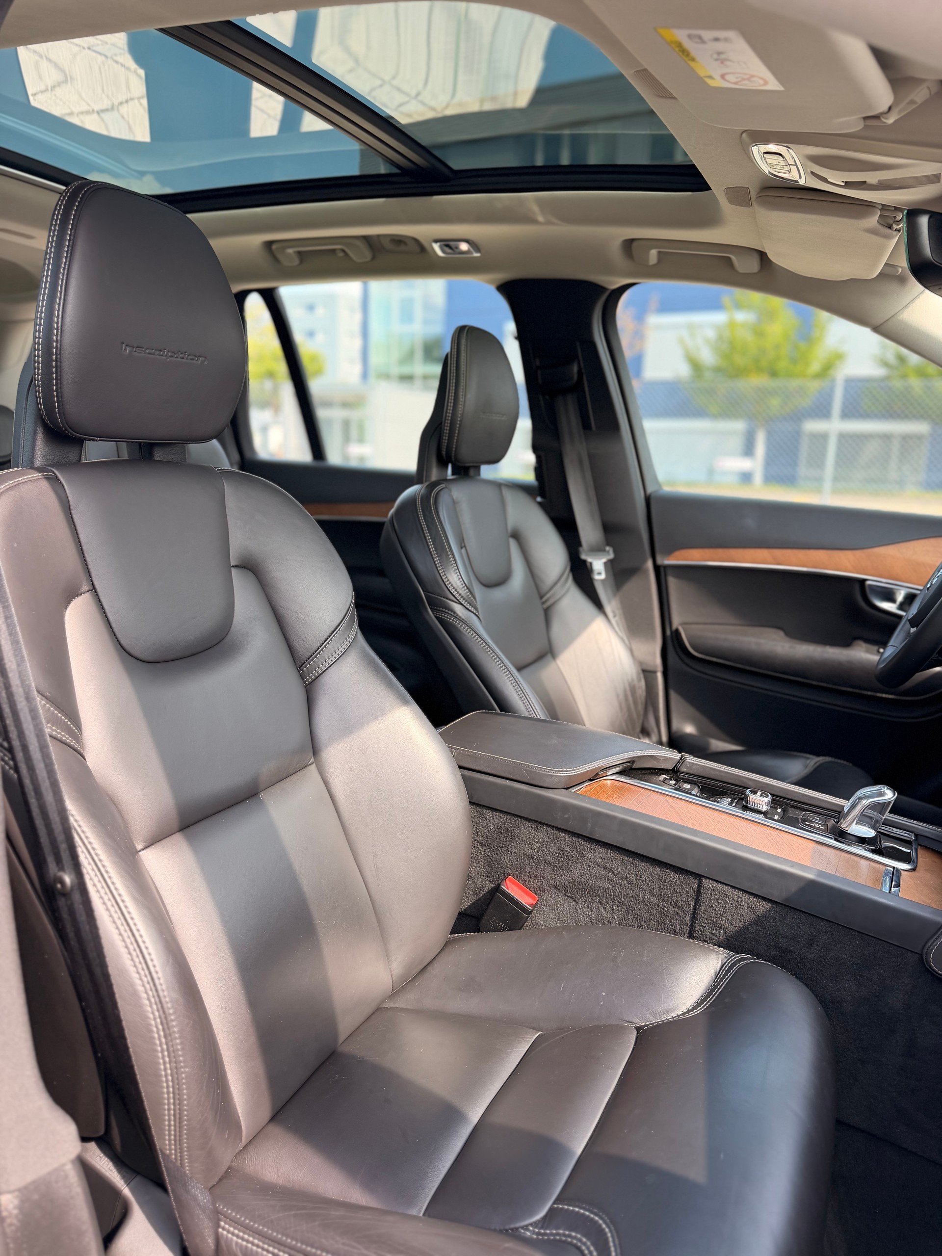 VOLVO XC90 T8 AWD Inscription Geartronic-image-23