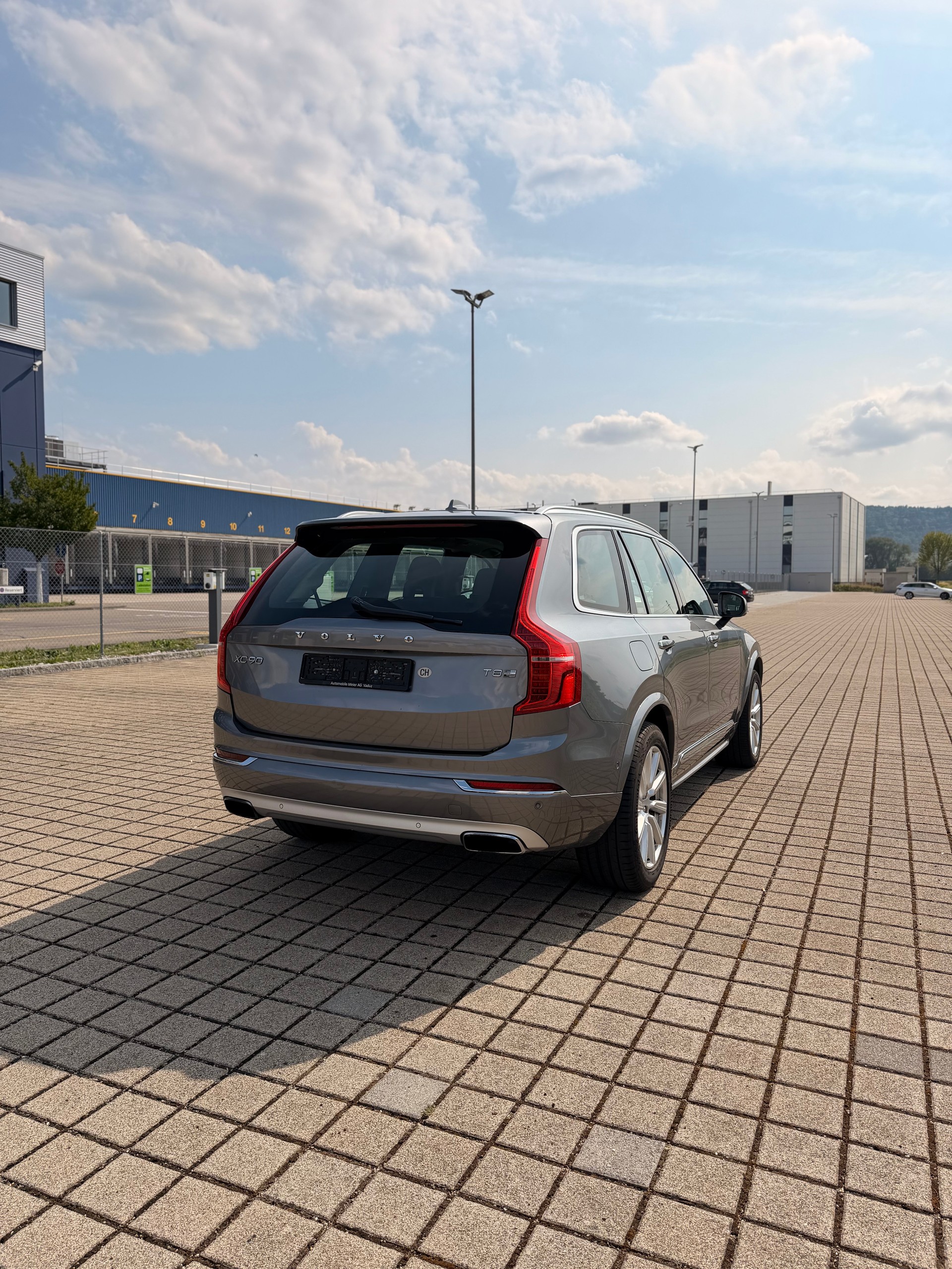 VOLVO XC90 T8 AWD Inscription Geartronic-image-7