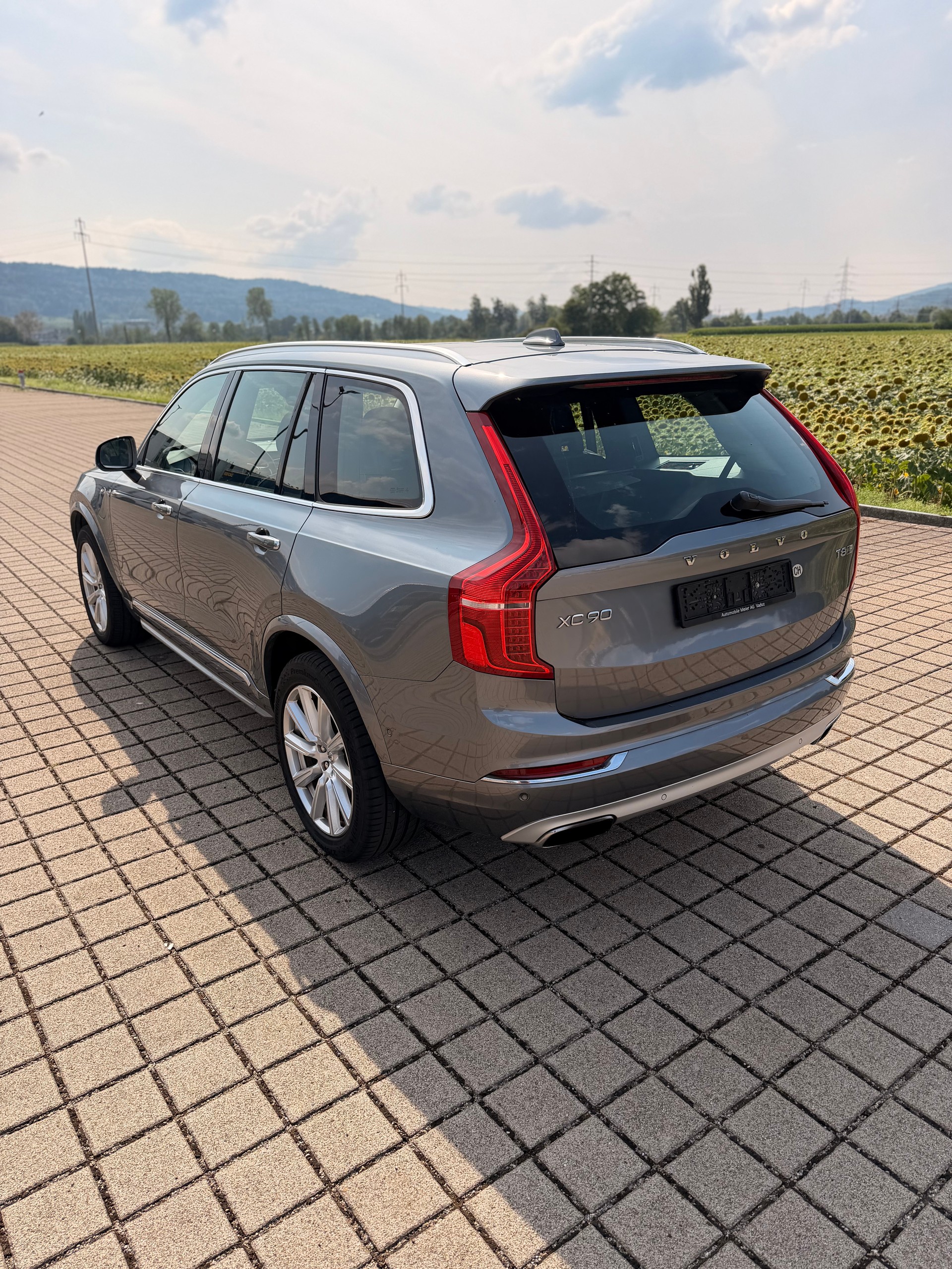 VOLVO XC90 T8 AWD Inscription Geartronic-image-11