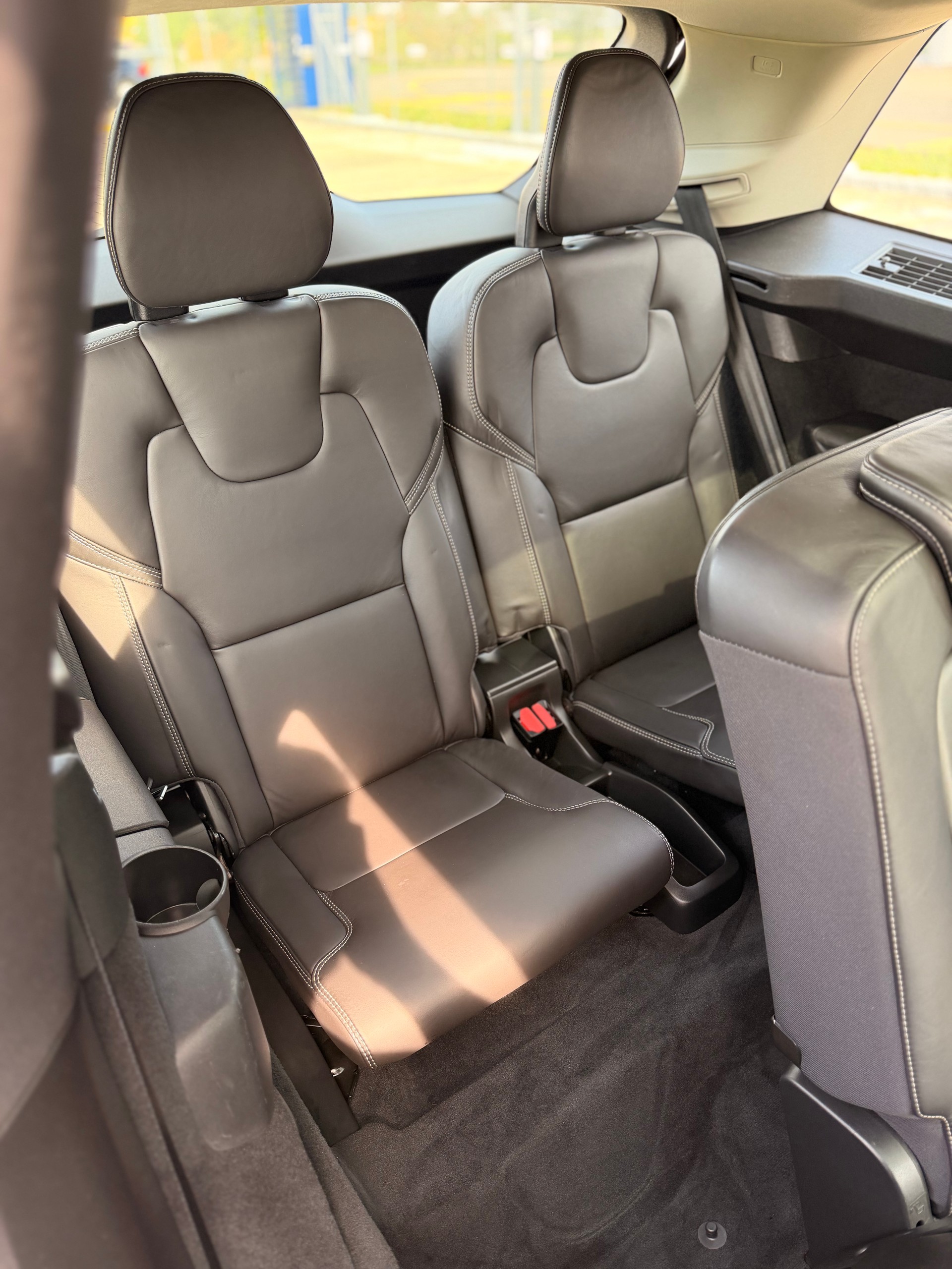 VOLVO XC90 T8 AWD Inscription Geartronic-image-25