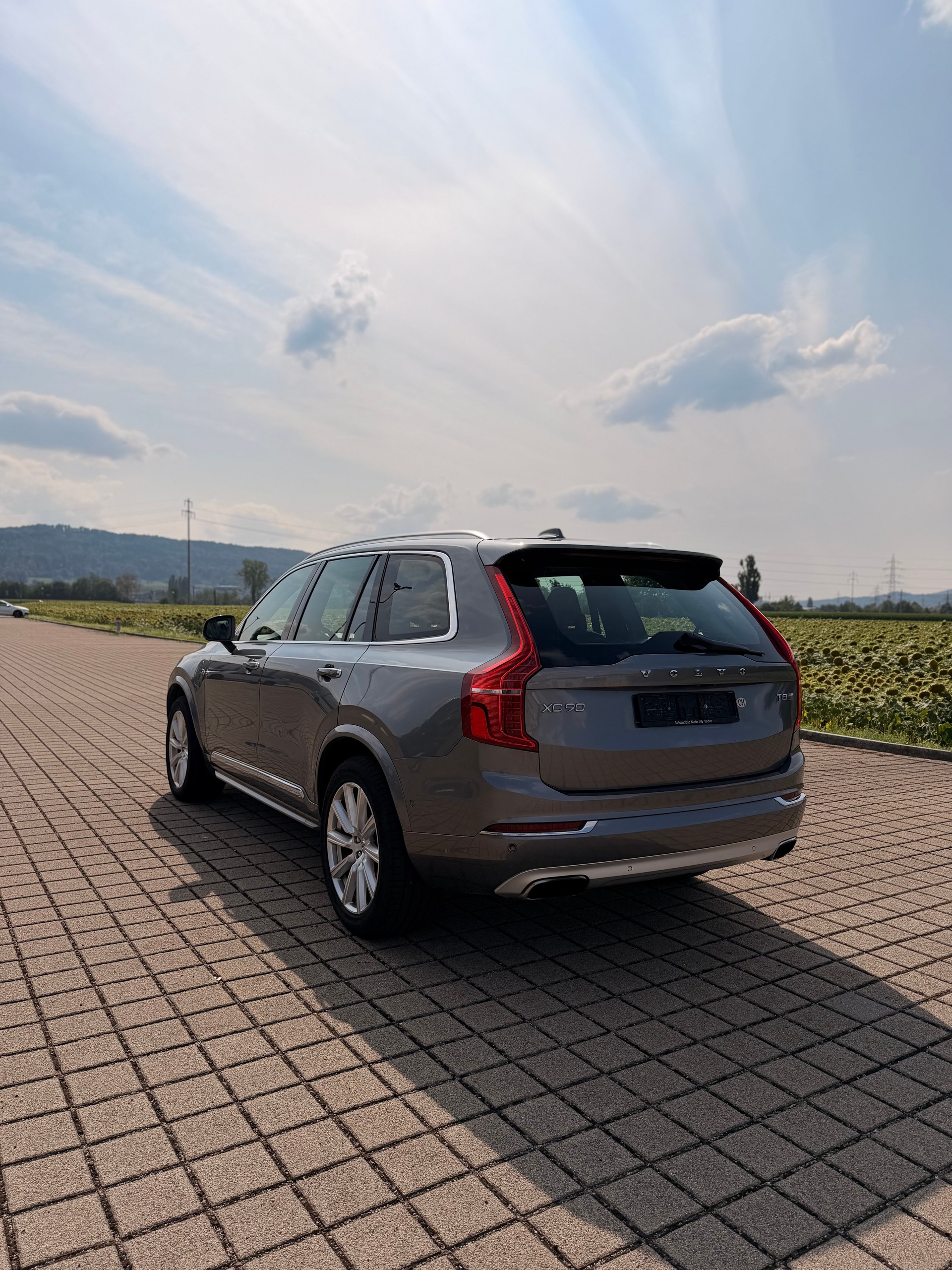 VOLVO XC90 T8 AWD Inscription Geartronic-image-10