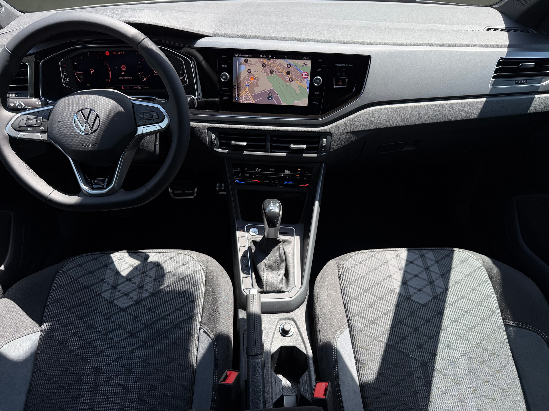 VW Polo 1.0 TSI R-Line DSG-image-8