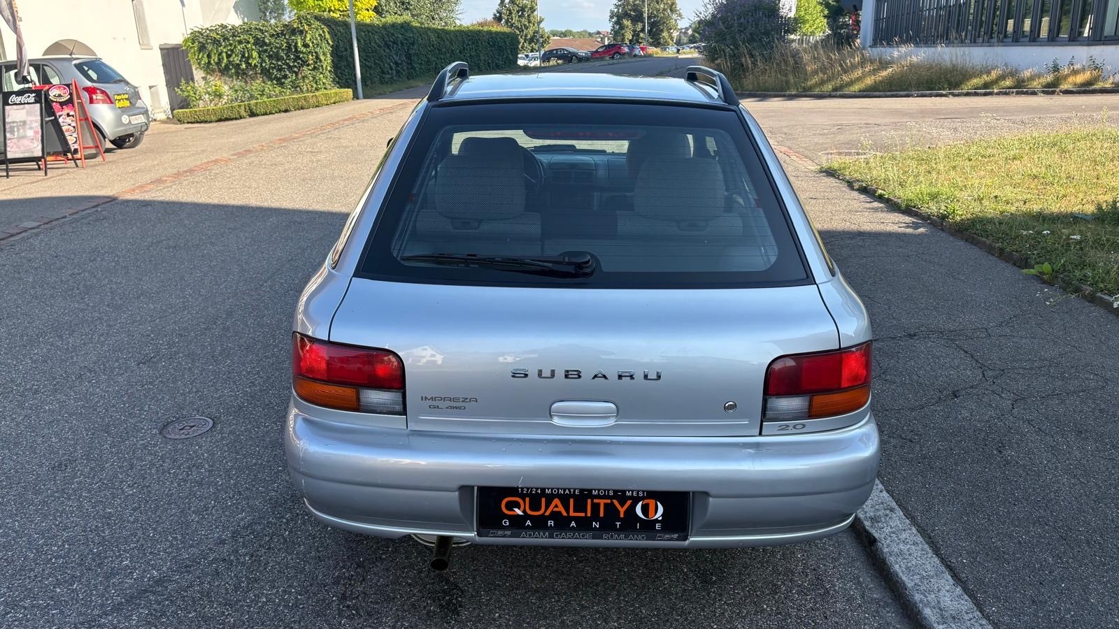 SUBARU Impreza 2.0 A Fresh-image-12