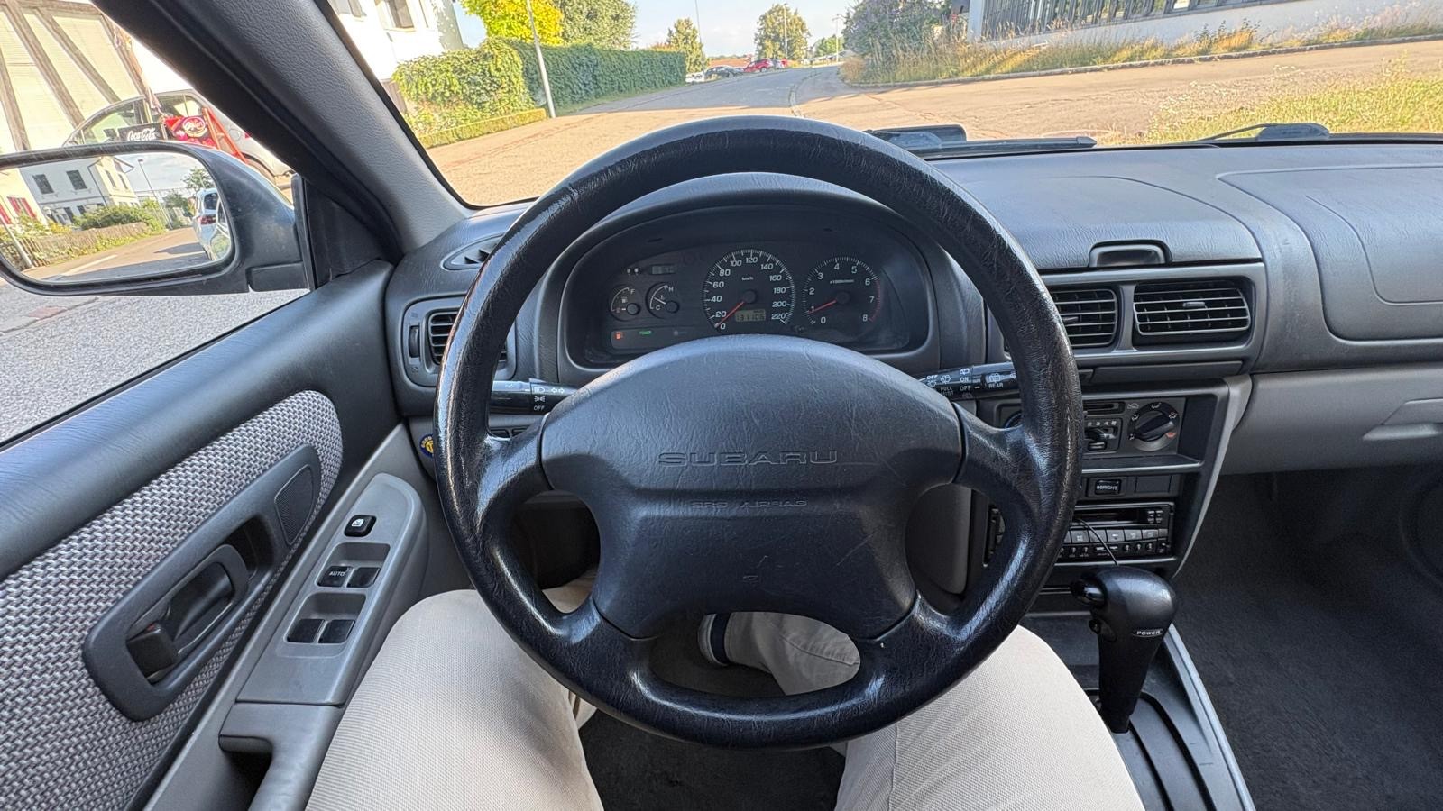 SUBARU Impreza 2.0 A Fresh-image-9