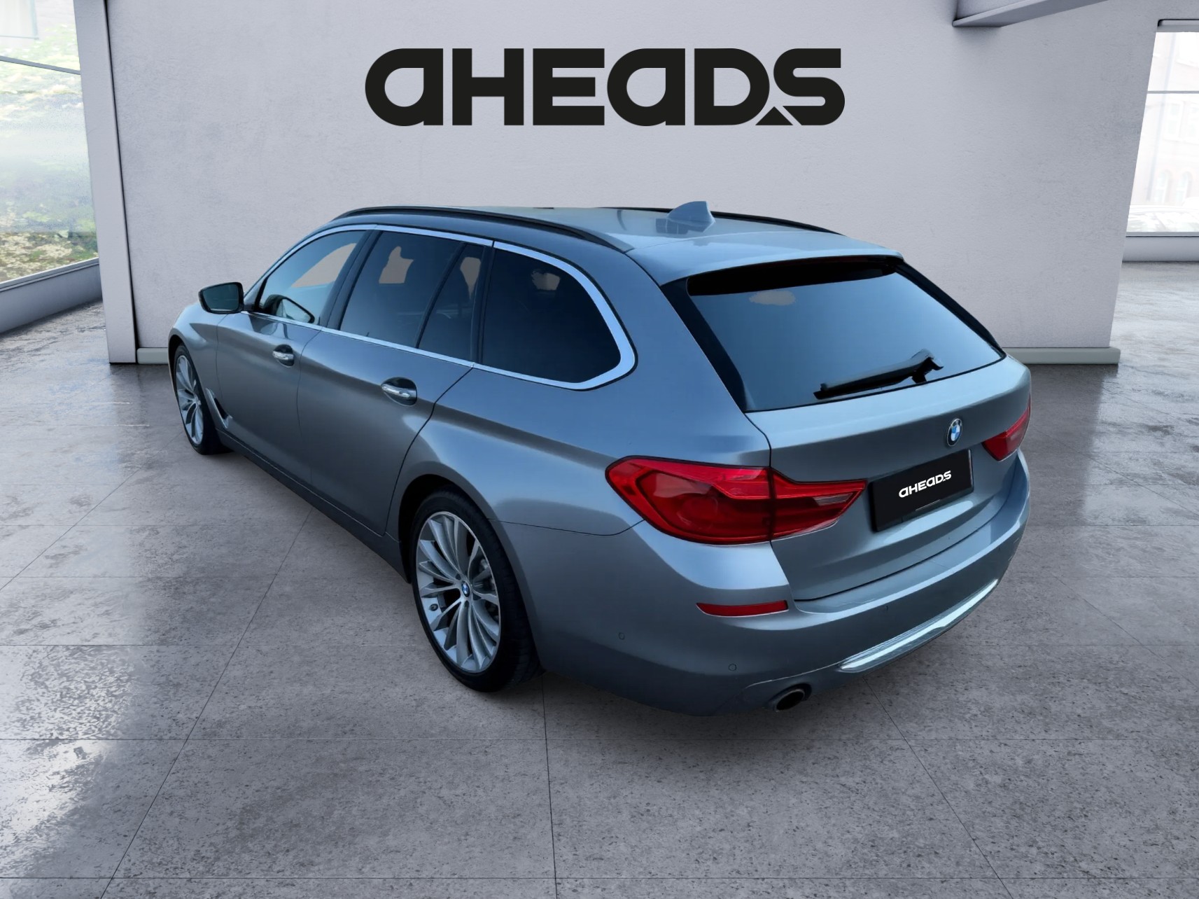 BMW 530i xDrive Touring Luxury Line Steptronic-image-6