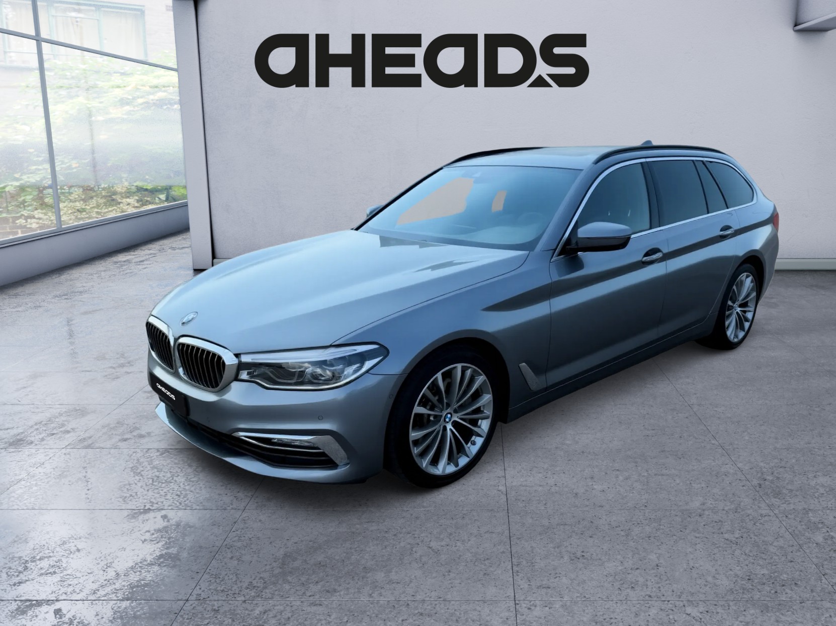 BMW 530i xDrive Touring Luxury Line Steptronic