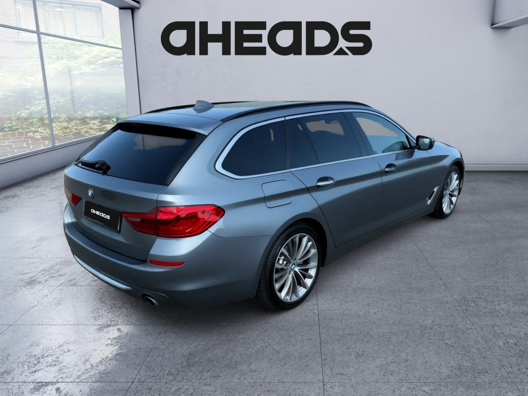 BMW 530i xDrive Touring Luxury Line Steptronic-showroom-element-2