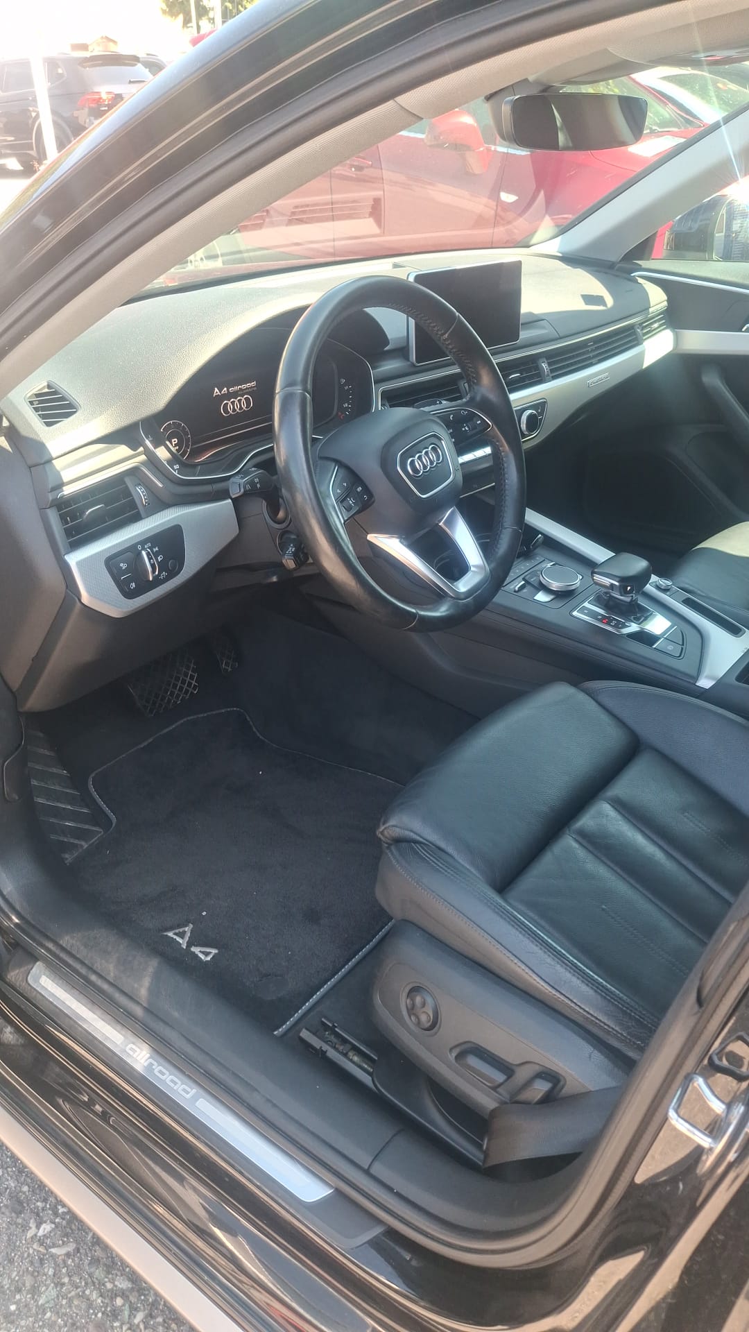 AUDI A4 allroad 3.0 TDI quattro S-tronic-image-5