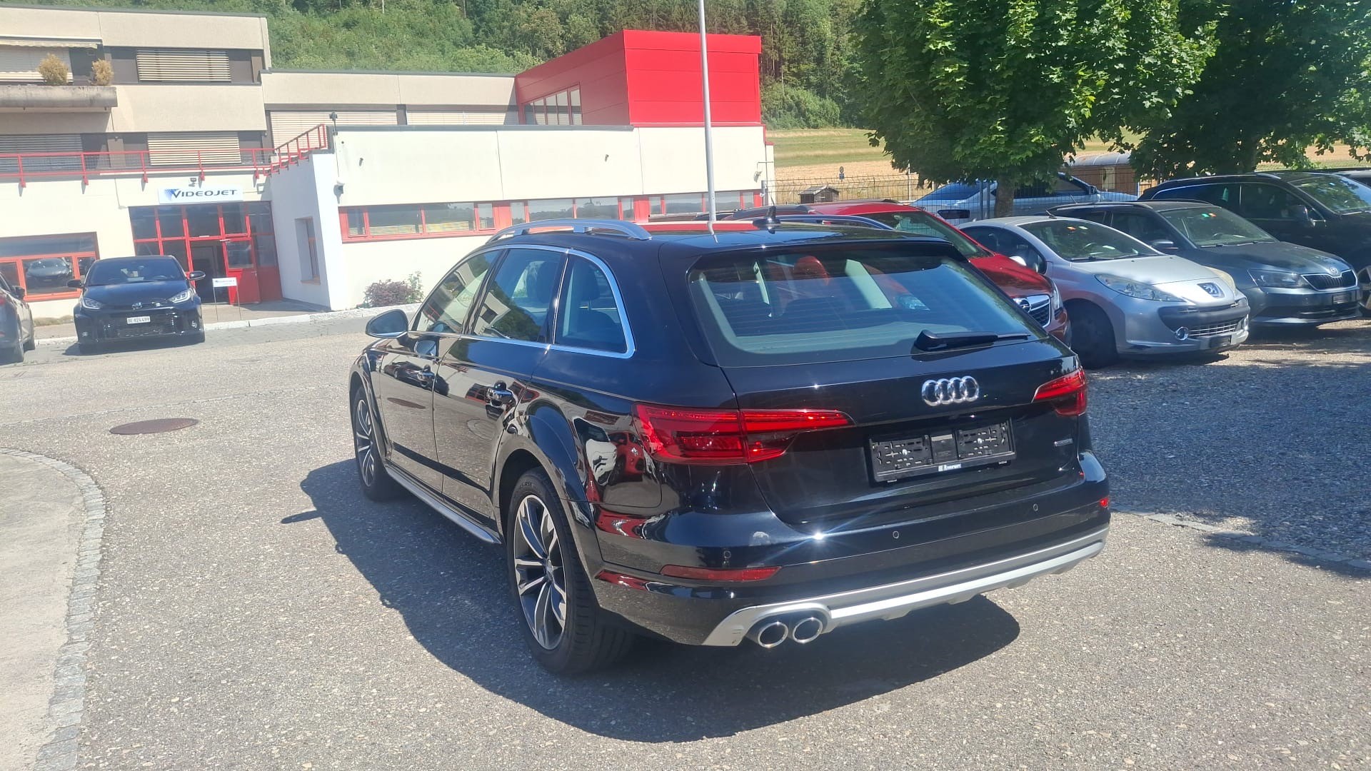 AUDI A4 allroad 3.0 TDI quattro S-tronic-image-15