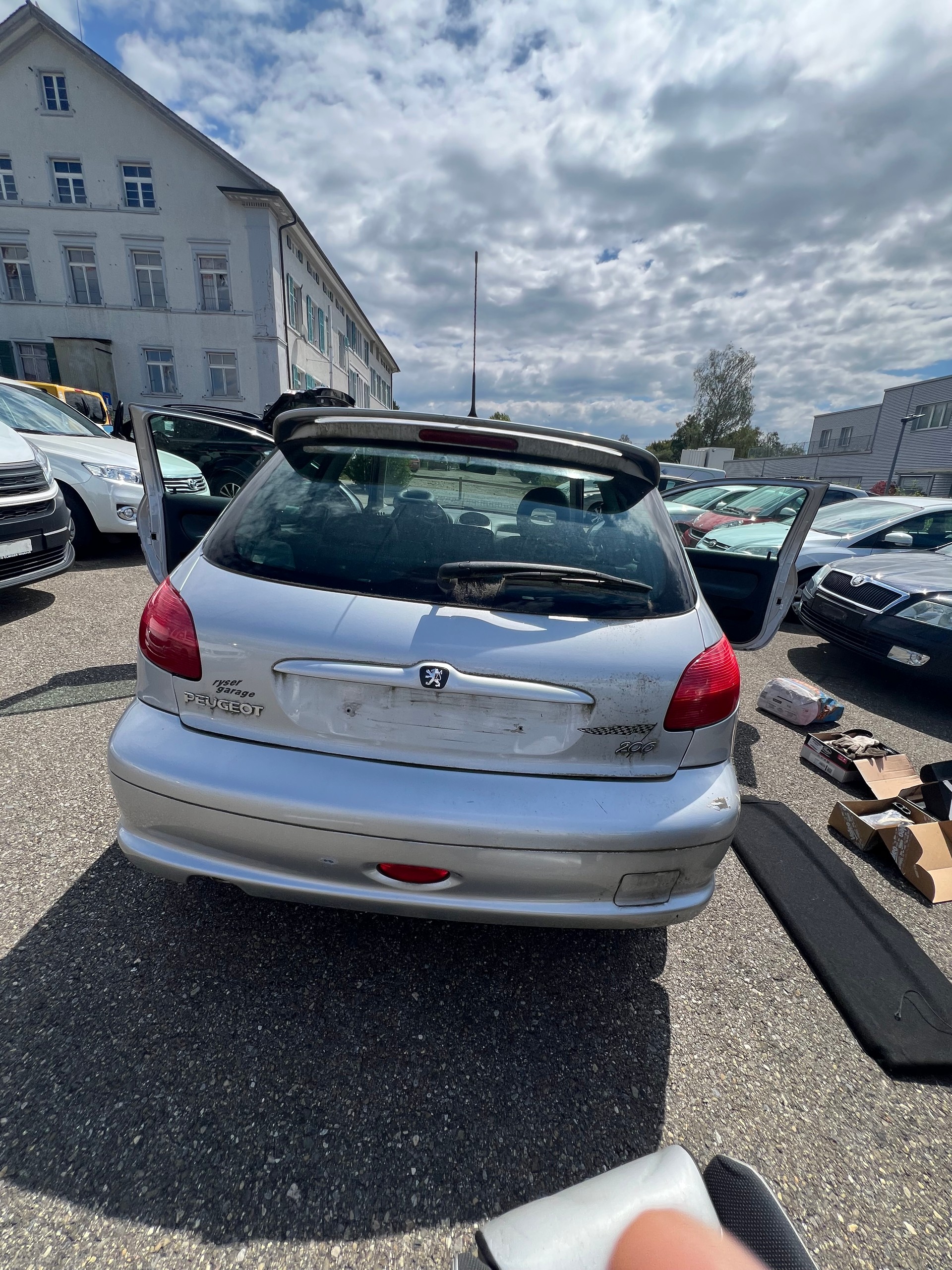 PEUGEOT 206 2.0 16V GTI-image-4