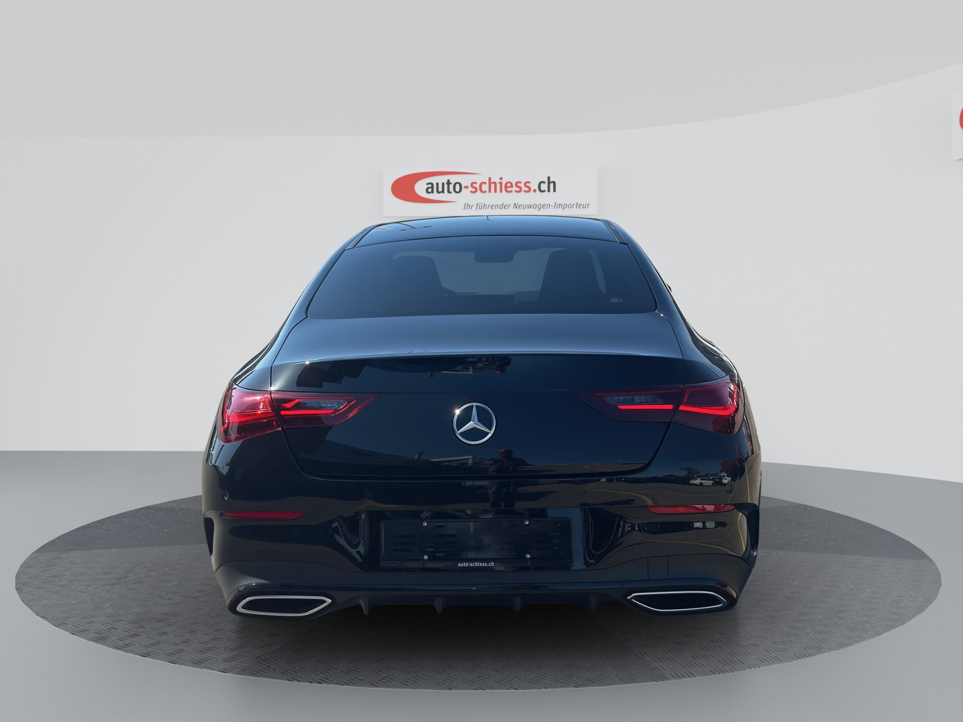 MERCEDES-BENZ CLA 200 7G-DCT AMG Line Night-image-3