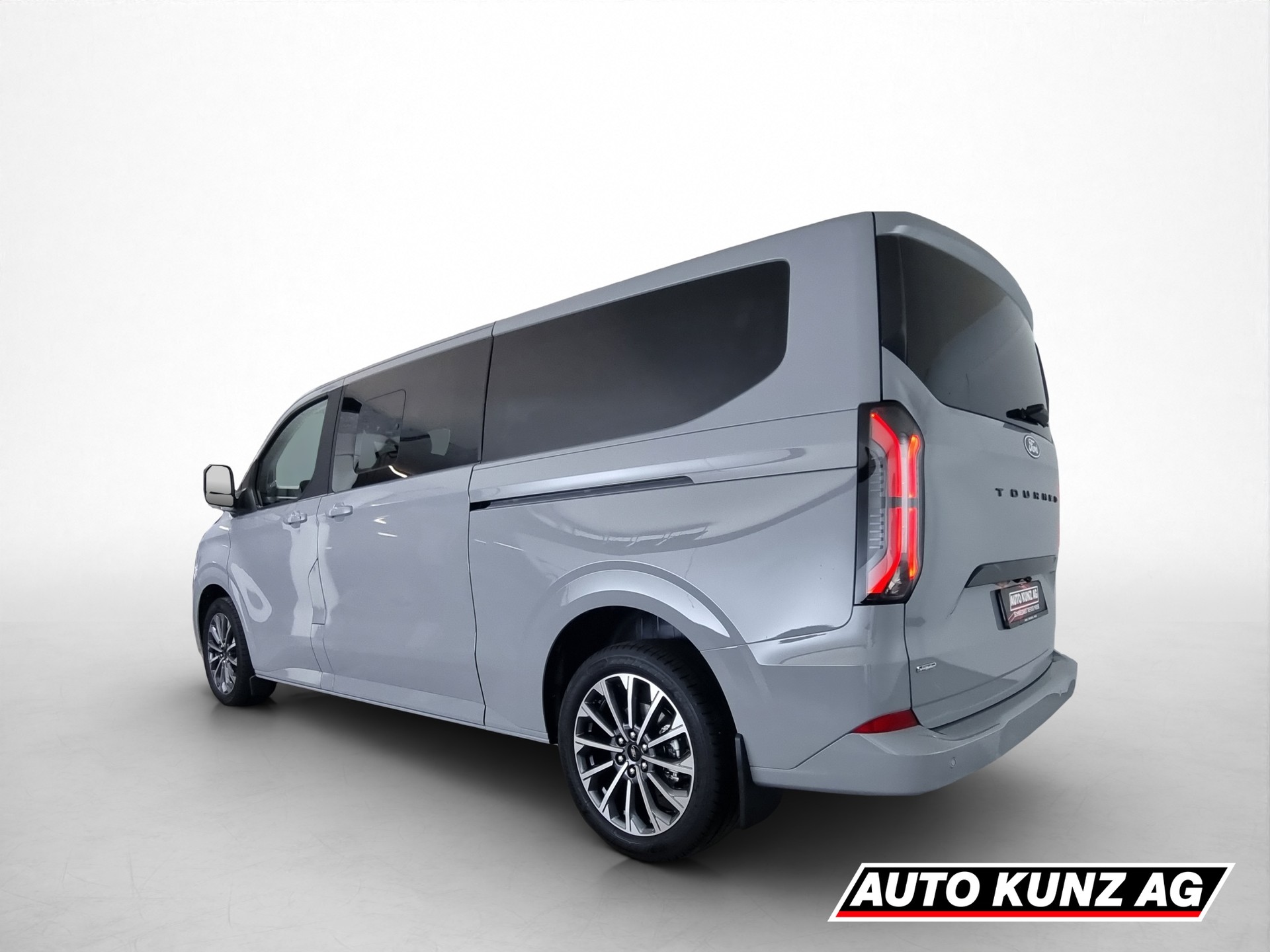 FORD Tourneo Custom Titanium X L2H1 8-Plätzer-image-3