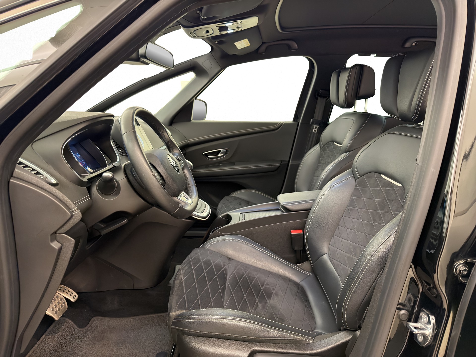 RENAULT Grand Scénic Executive TCe 160-image-7