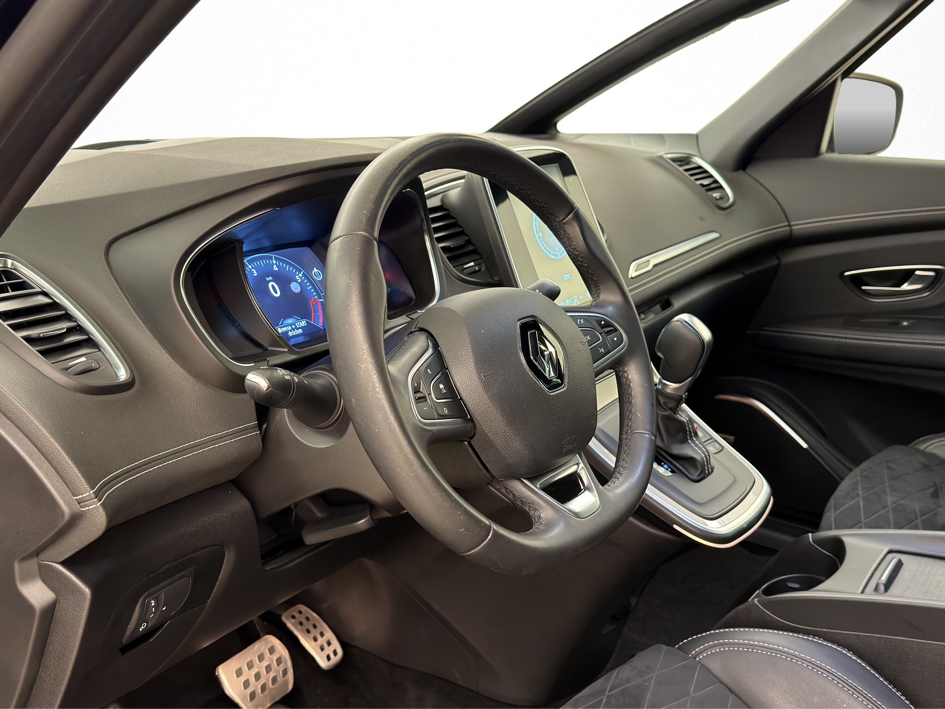 RENAULT Grand Scénic Executive TCe 160-image-15